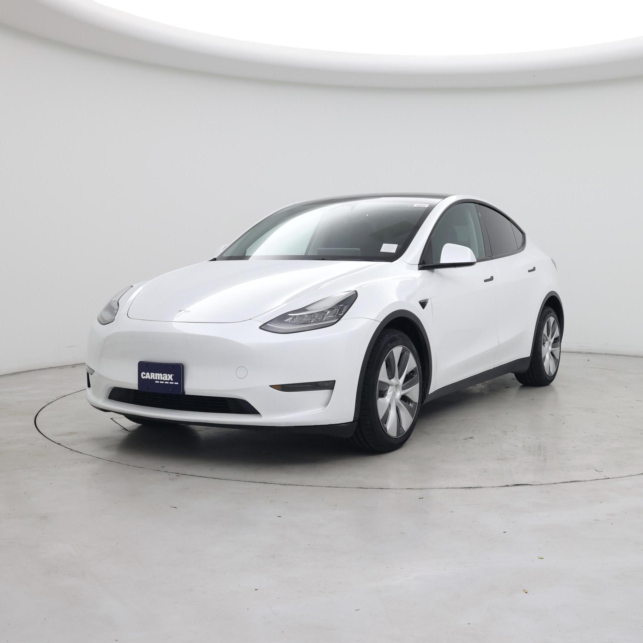 Thumbnail: 2023 Tesla Model Y - 4