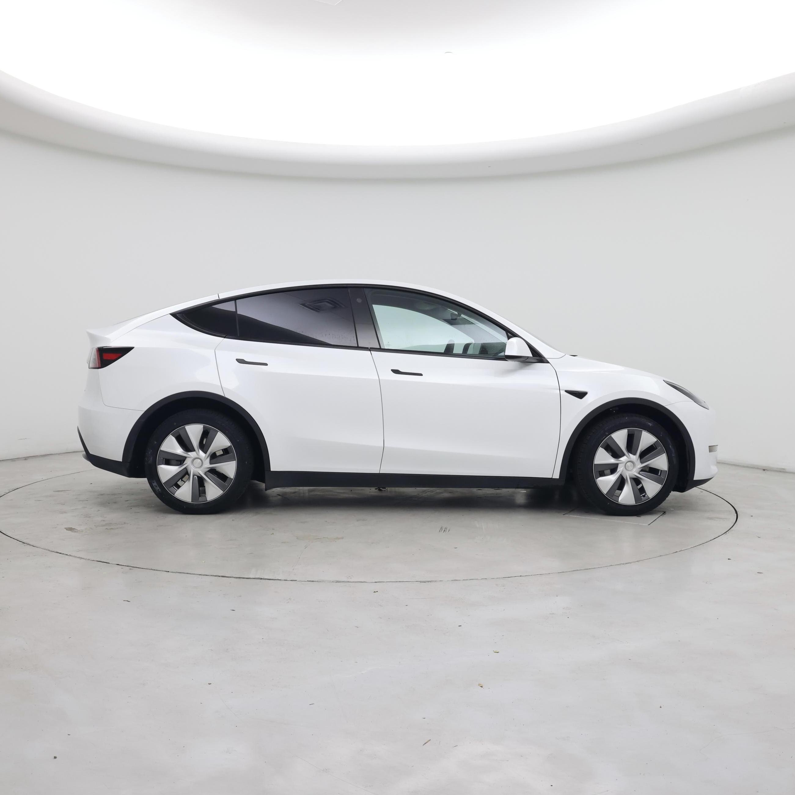 Thumbnail: 2023 Tesla Model Y - 7