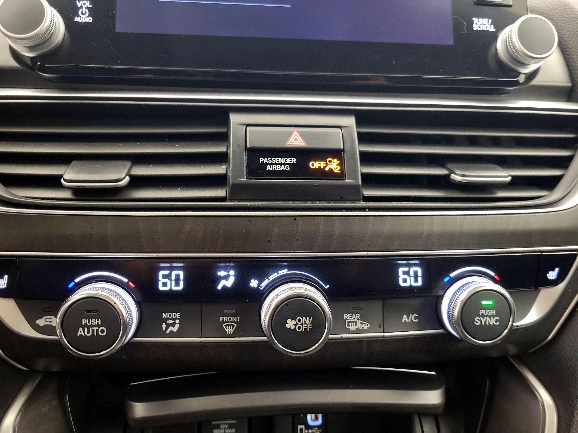 Thumbnail: 2018 Honda Accord - 16