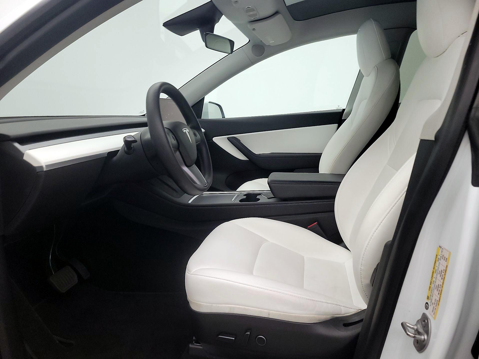 Thumbnail: 2022 Tesla Model Y - 11