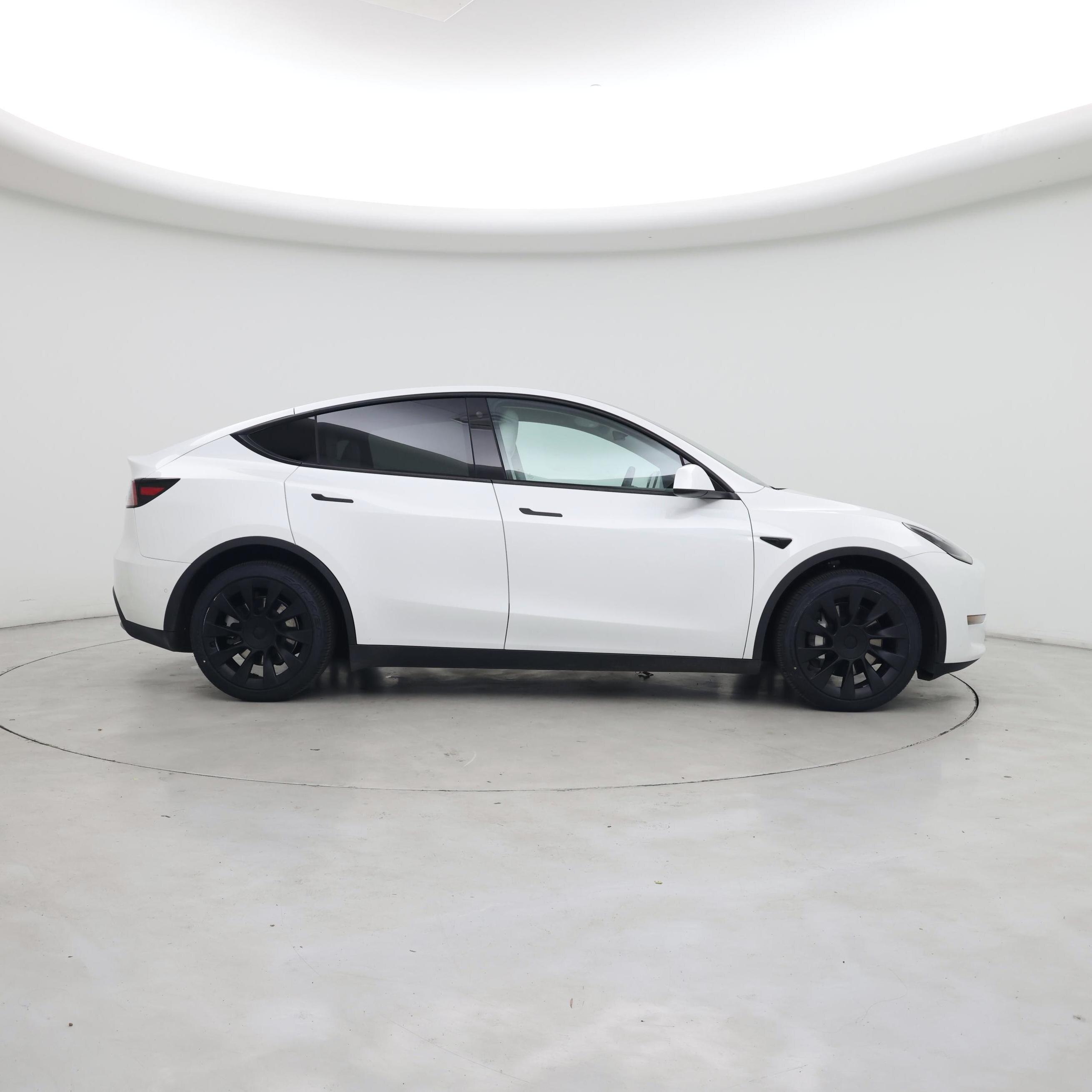 Thumbnail: 2022 Tesla Model Y - 7