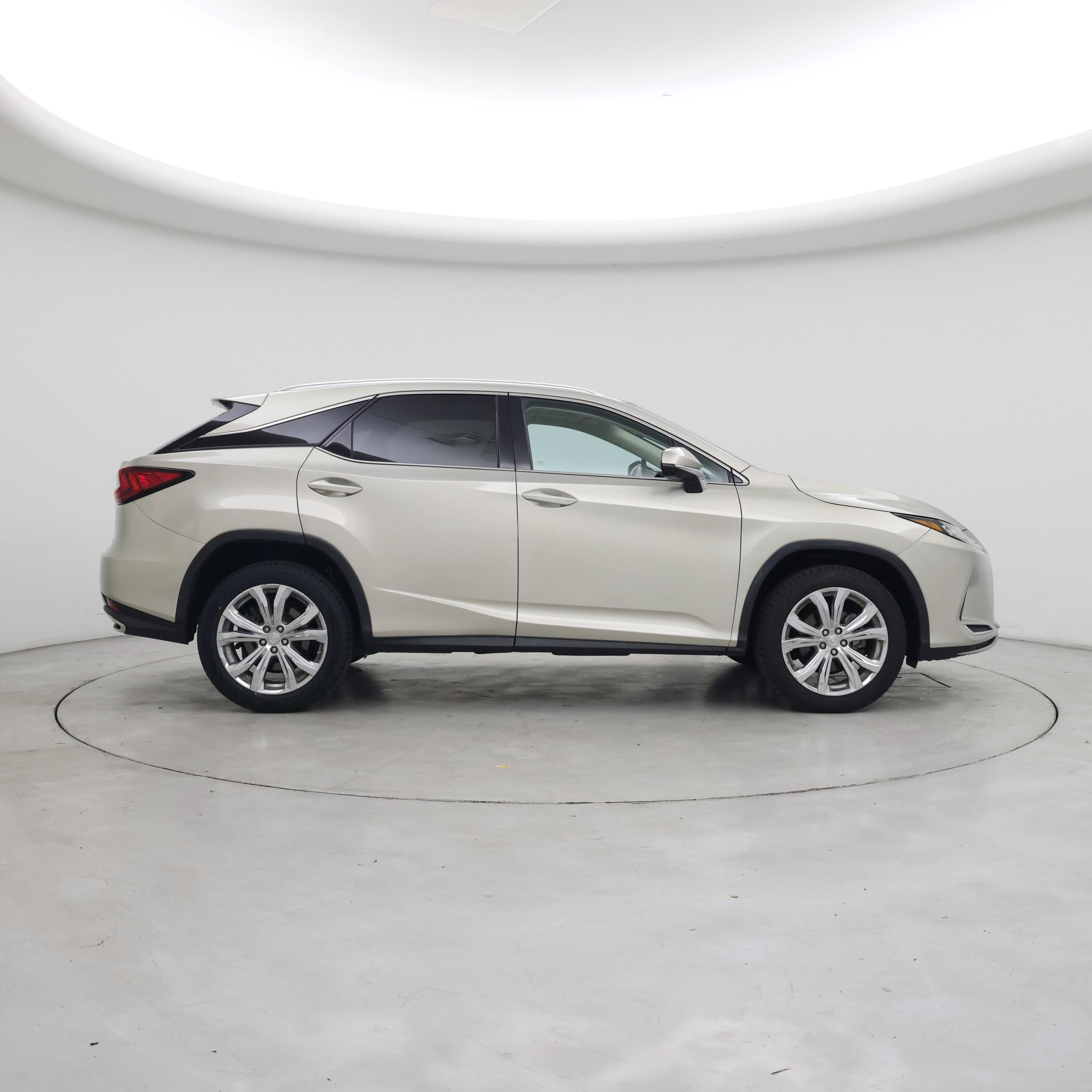 Thumbnail: 2021 Lexus RX - 7