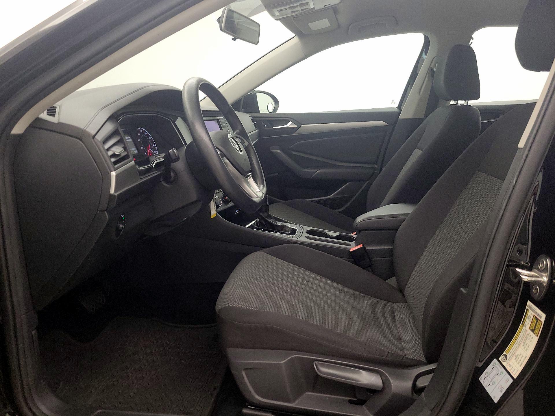 Thumbnail: 2020 Volkswagen Jetta - 11