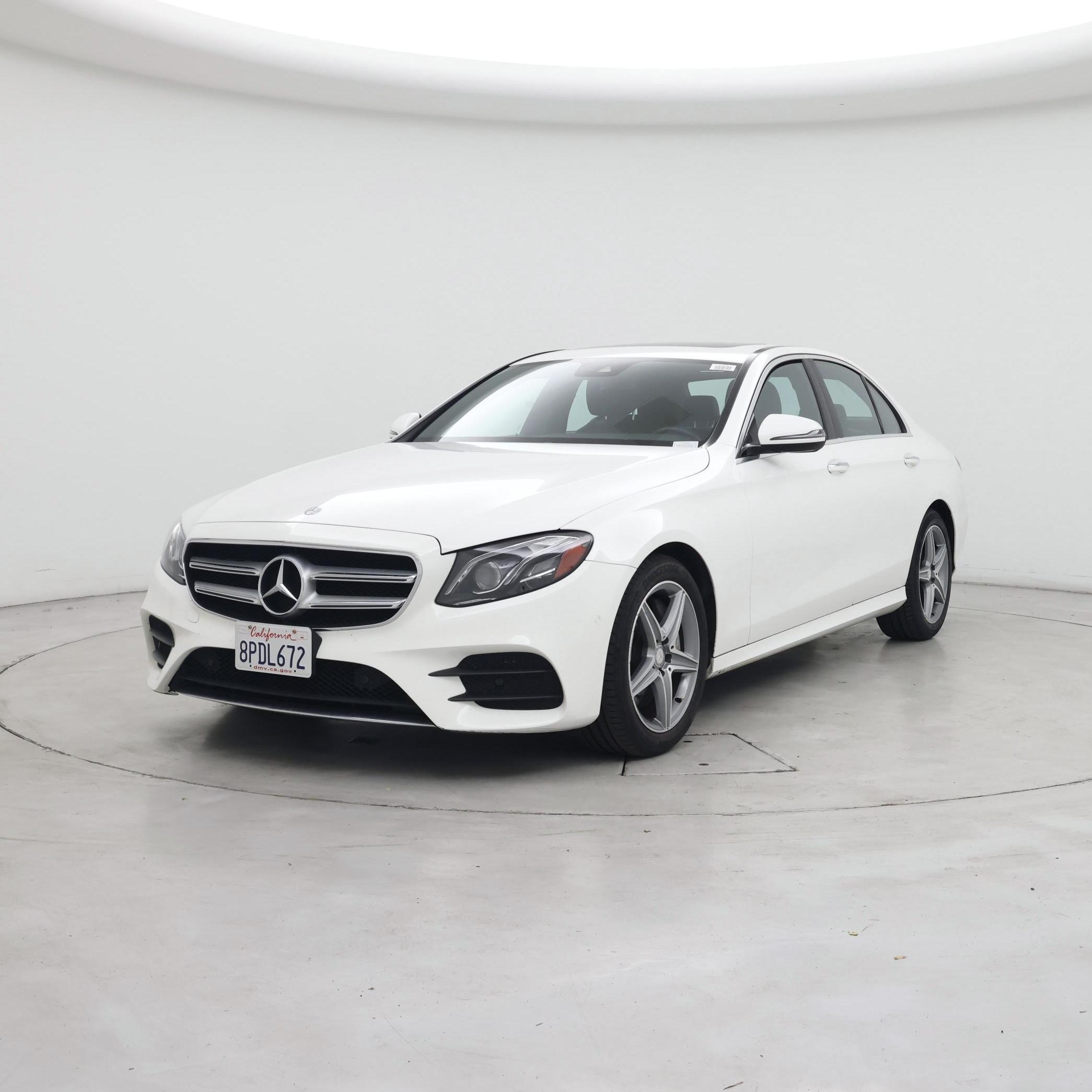 Thumbnail: 2017 Mercedes-Benz E-Class - 4