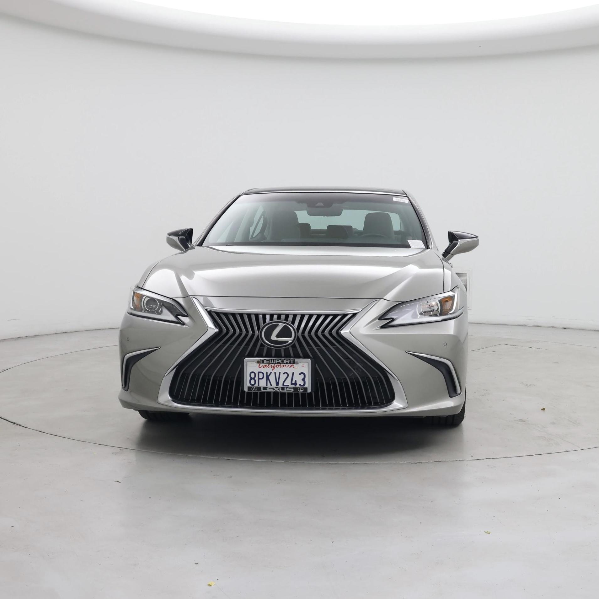 Thumbnail: 2020 Lexus ES - 5