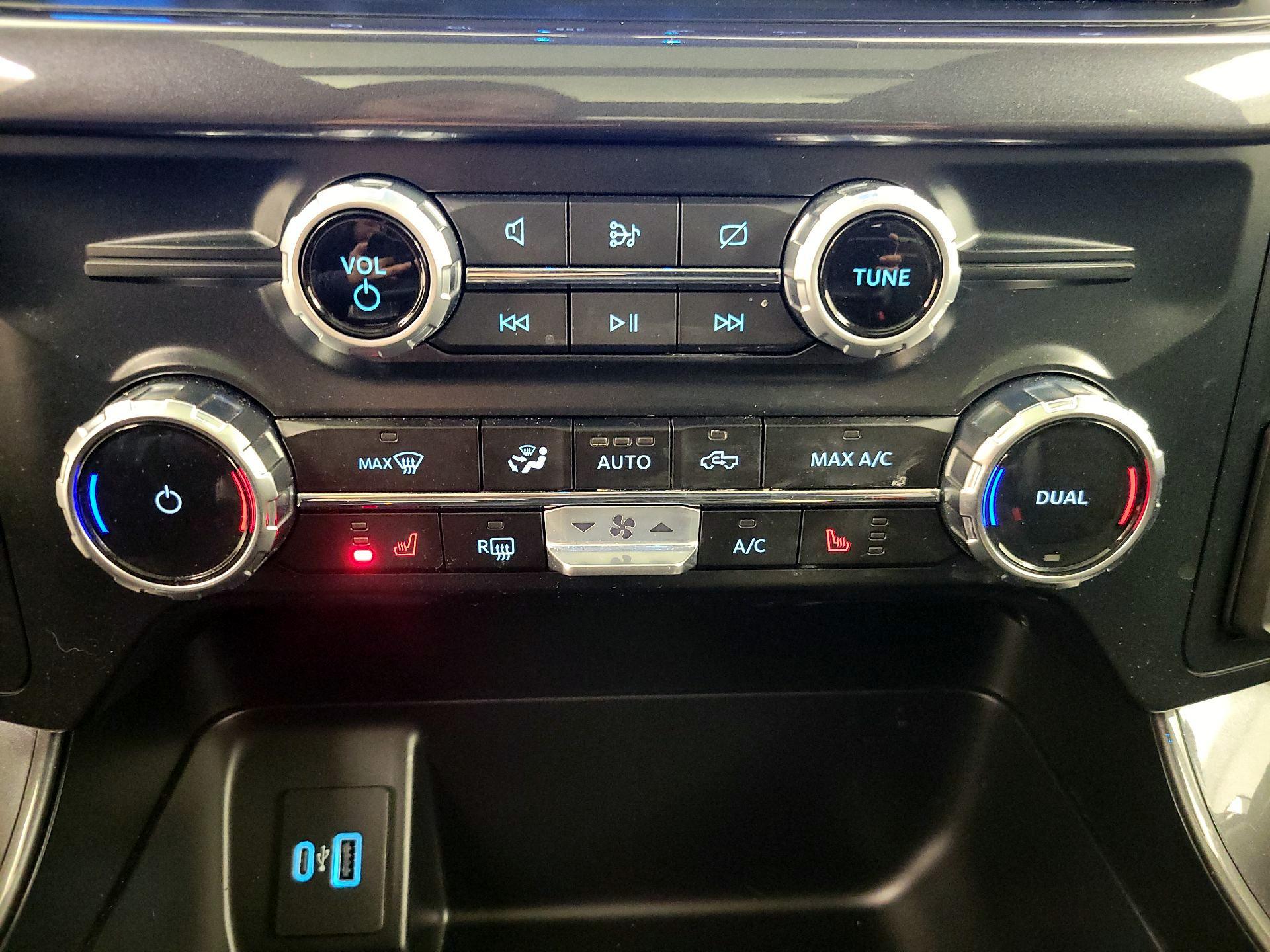 Thumbnail: 2023 Ford F-150 - 17