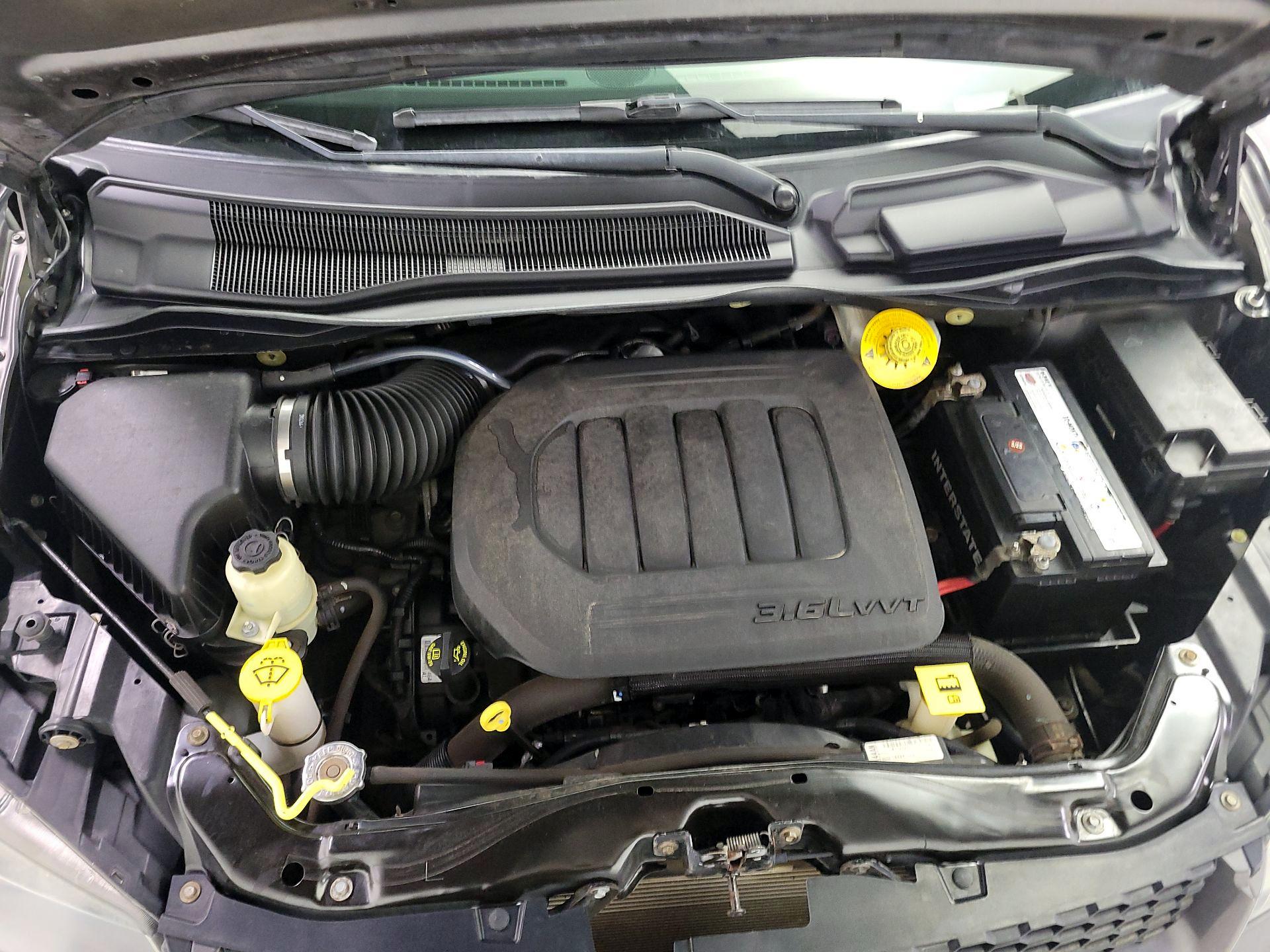 Thumbnail: 2019 Dodge Grand Caravan - 19