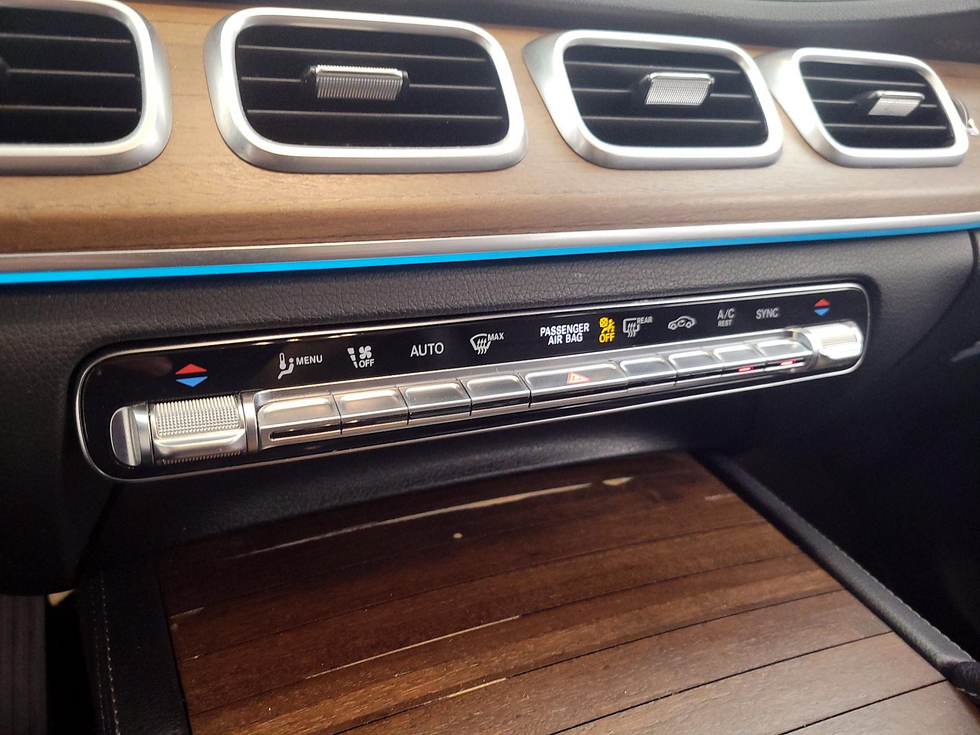 Thumbnail: 2021 Mercedes-Benz GLE - 16