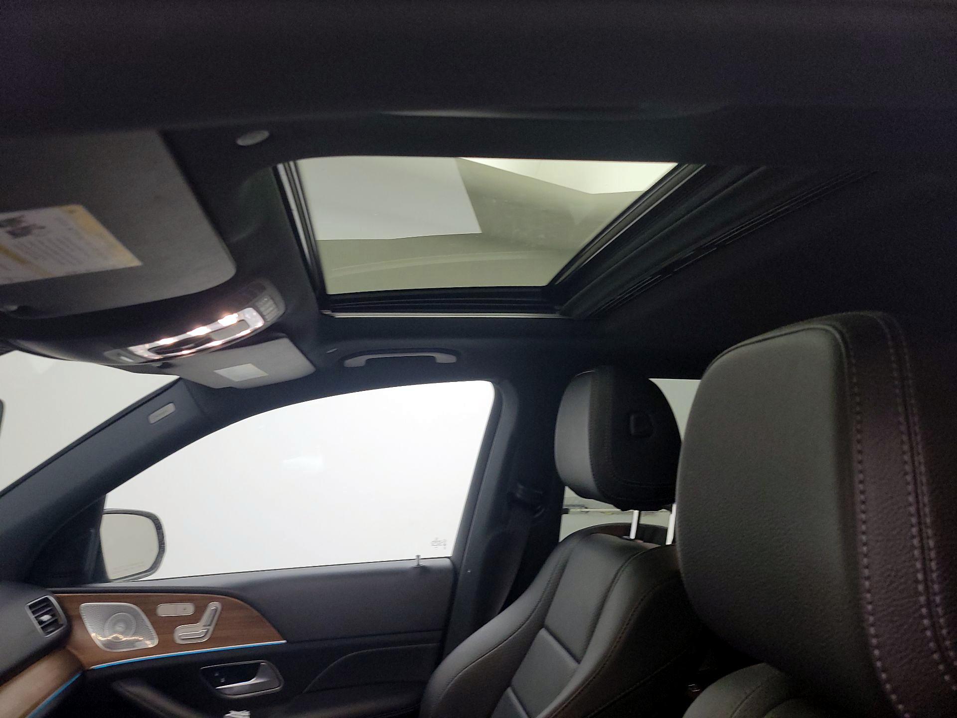 Thumbnail: 2021 Mercedes-Benz GLE - 19