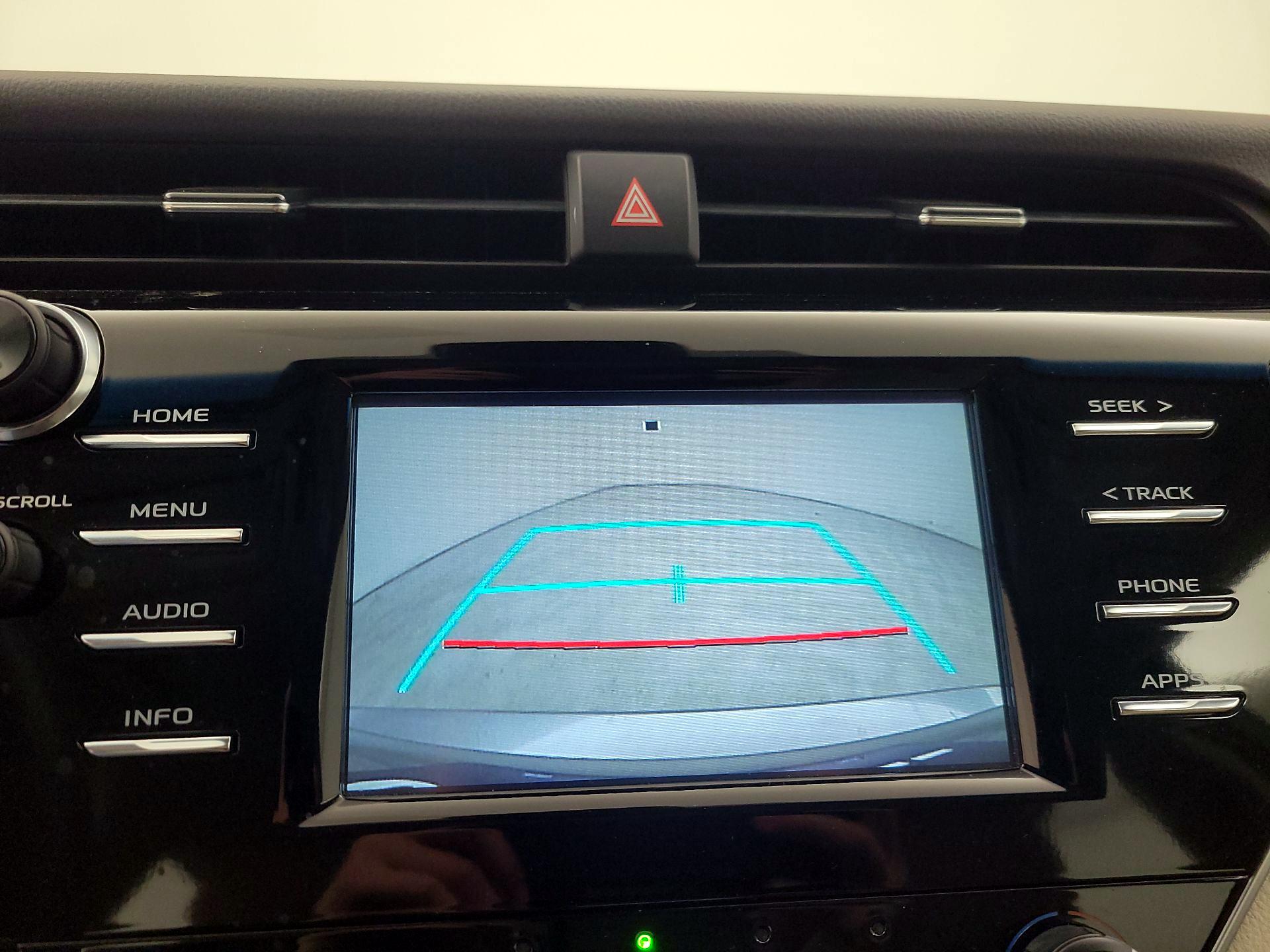 Thumbnail: 2018 Toyota Camry - 12