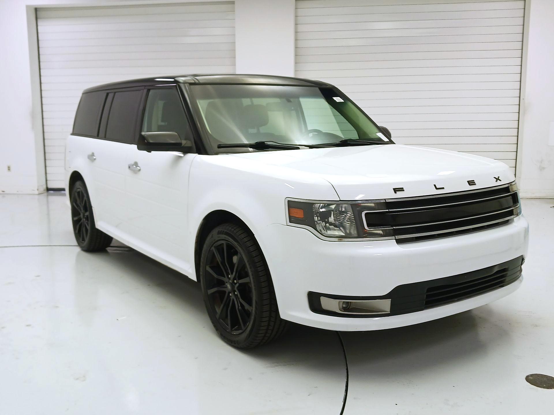Thumbnail: 2016 Ford Flex - 1