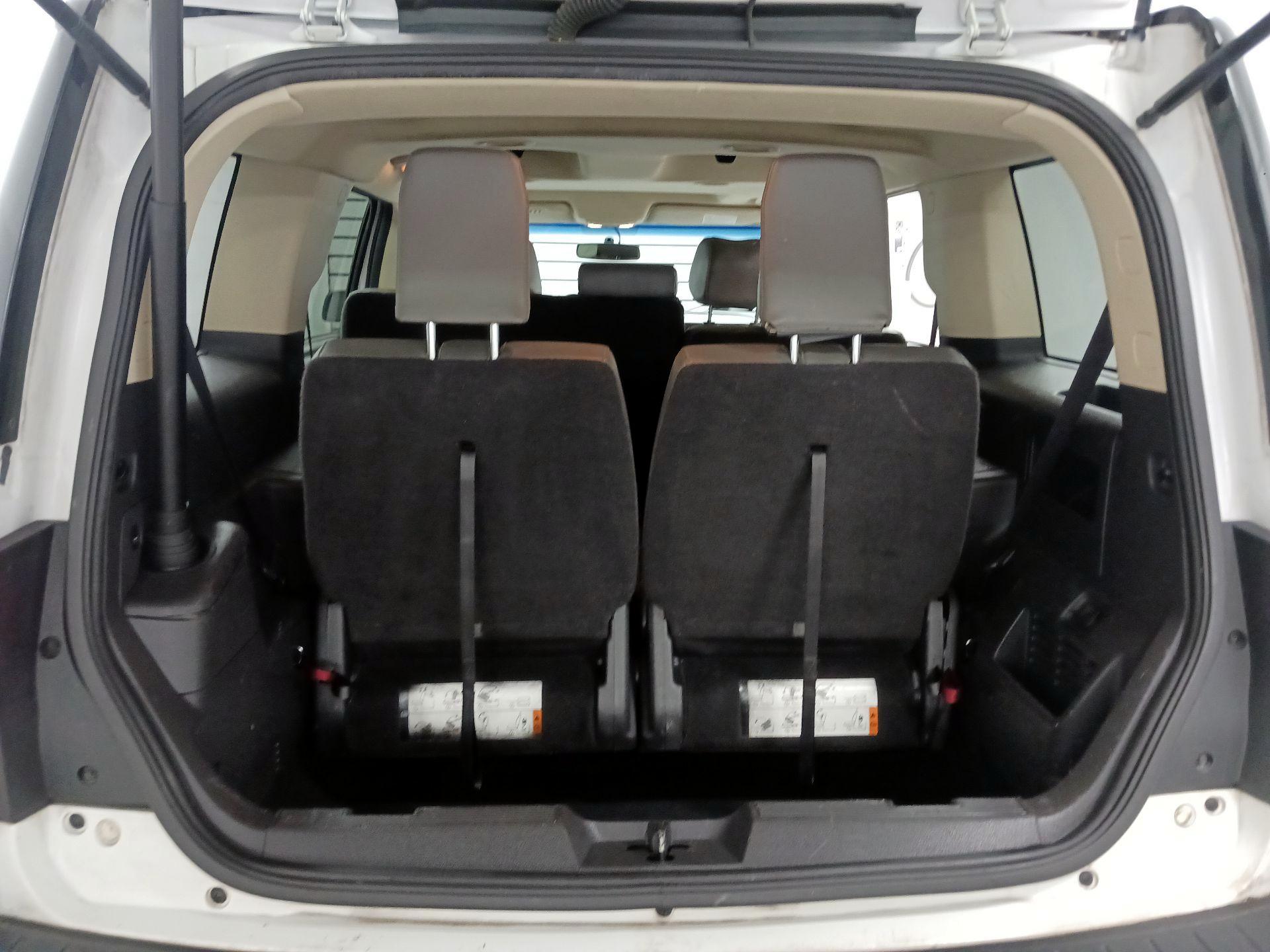 Thumbnail: 2016 Ford Flex - 14