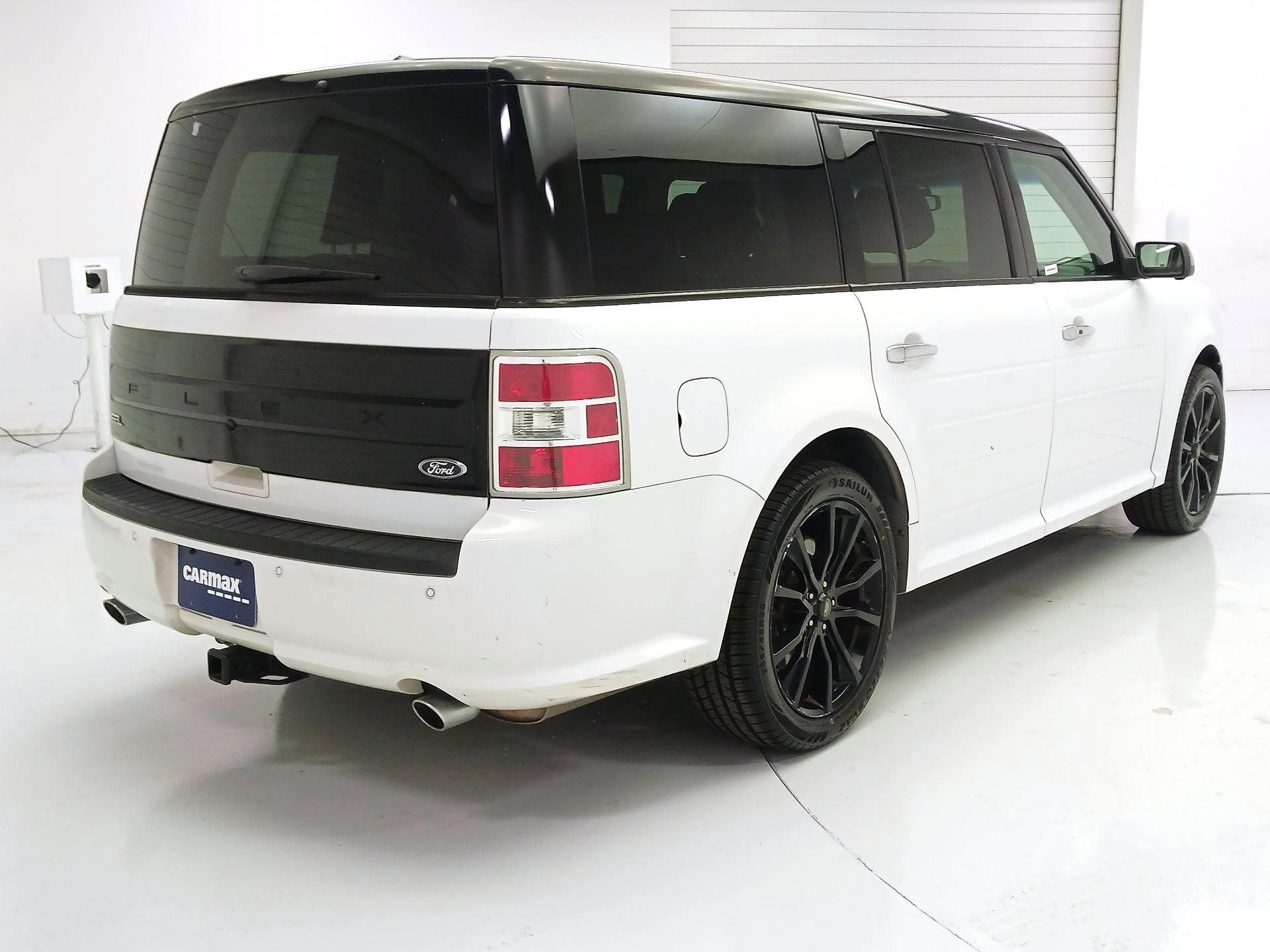 Thumbnail: 2016 Ford Flex - 5