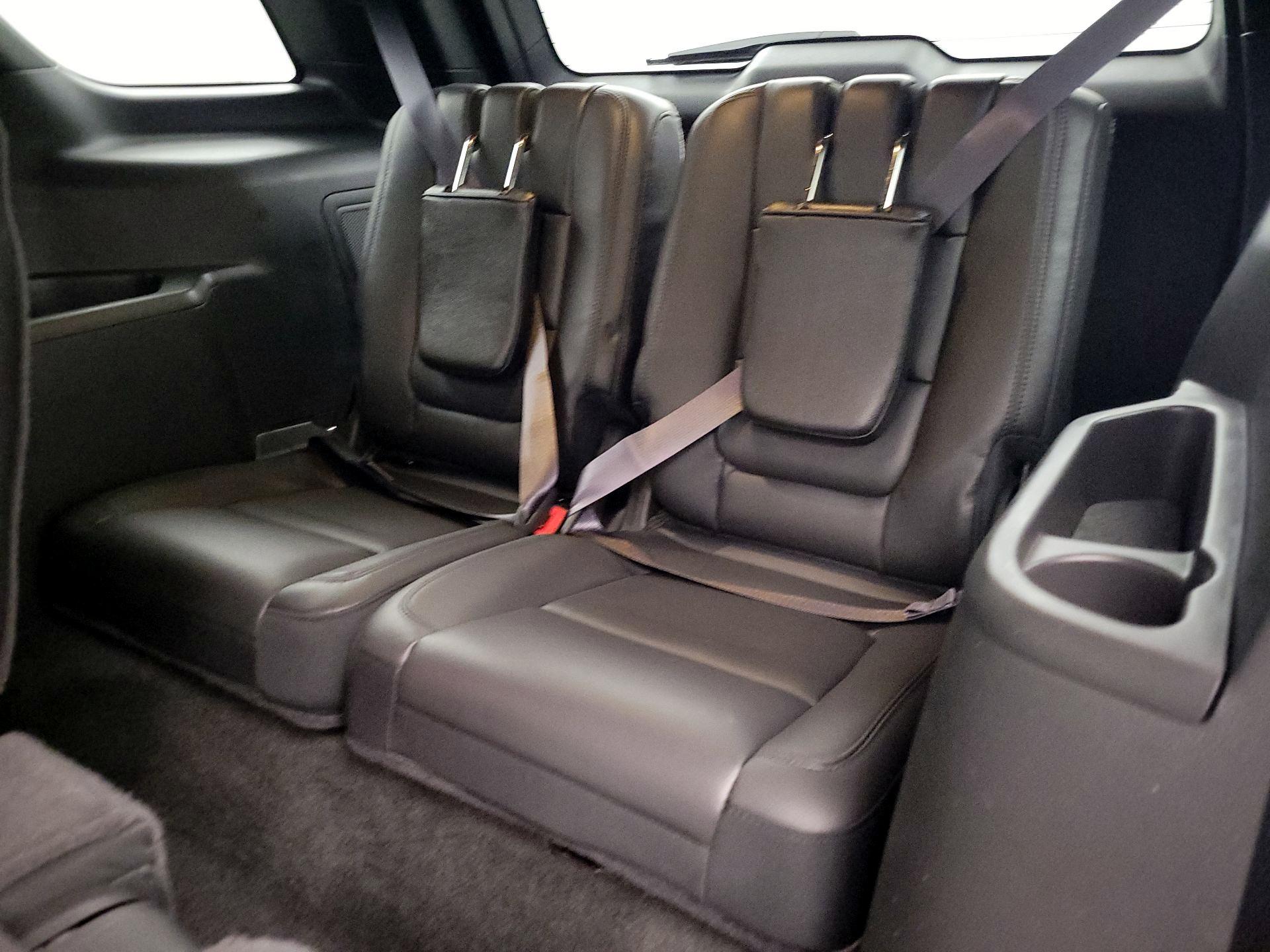 Thumbnail: 2015 Ford Explorer - 20