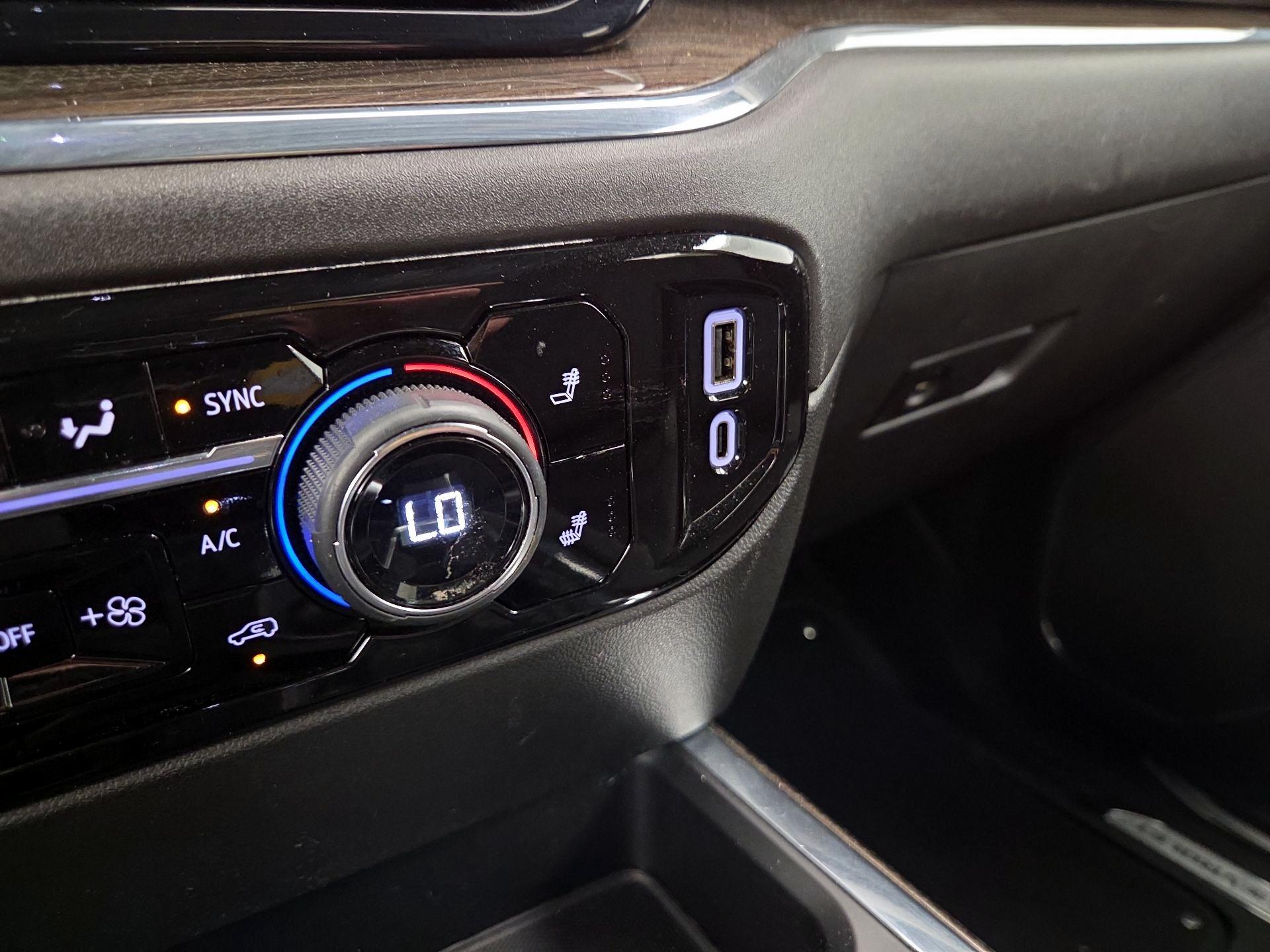 Thumbnail: 2023 Chevrolet Silverado 1500 - 18