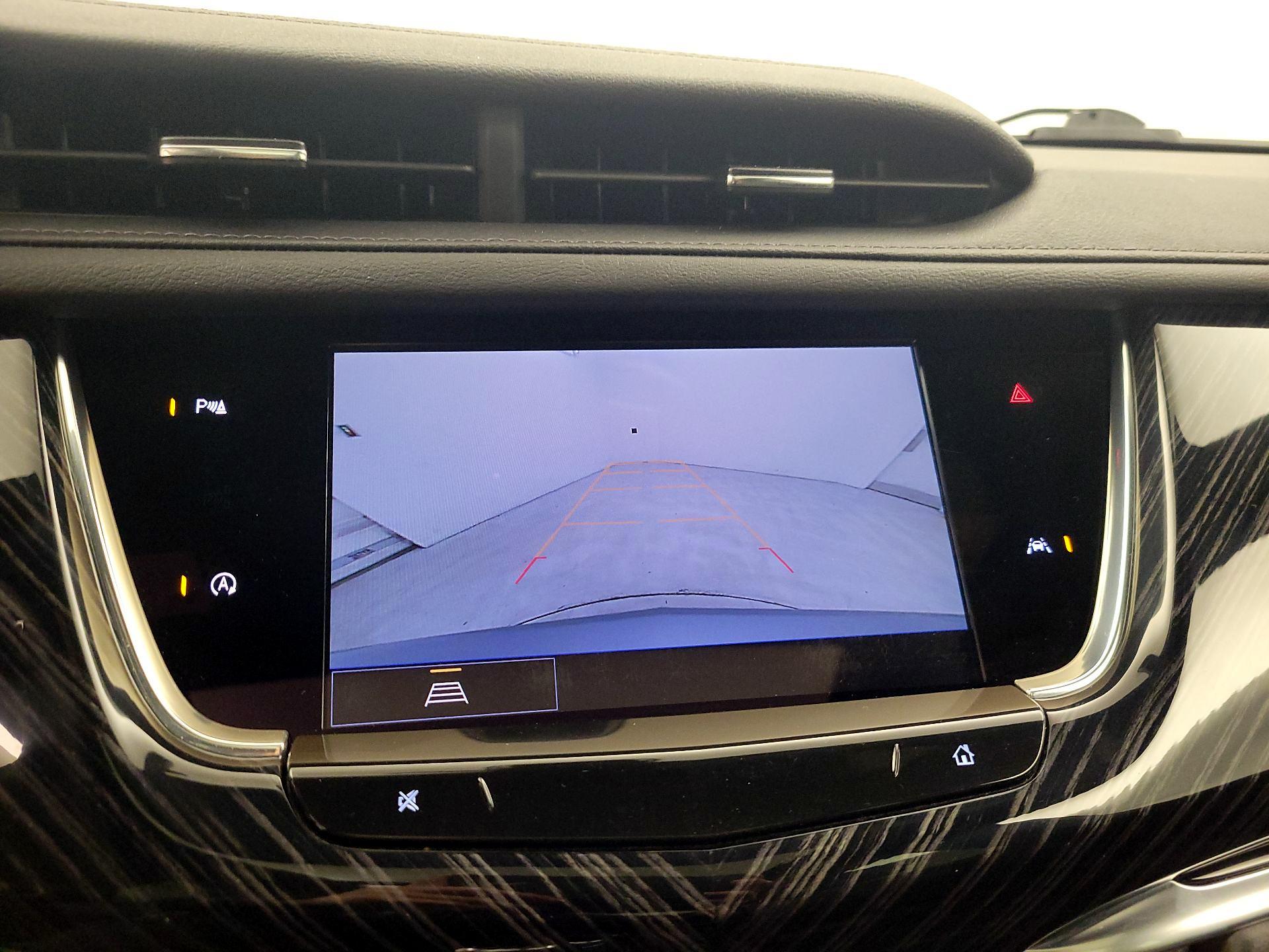 Thumbnail: 2025 Cadillac XT6 - 14