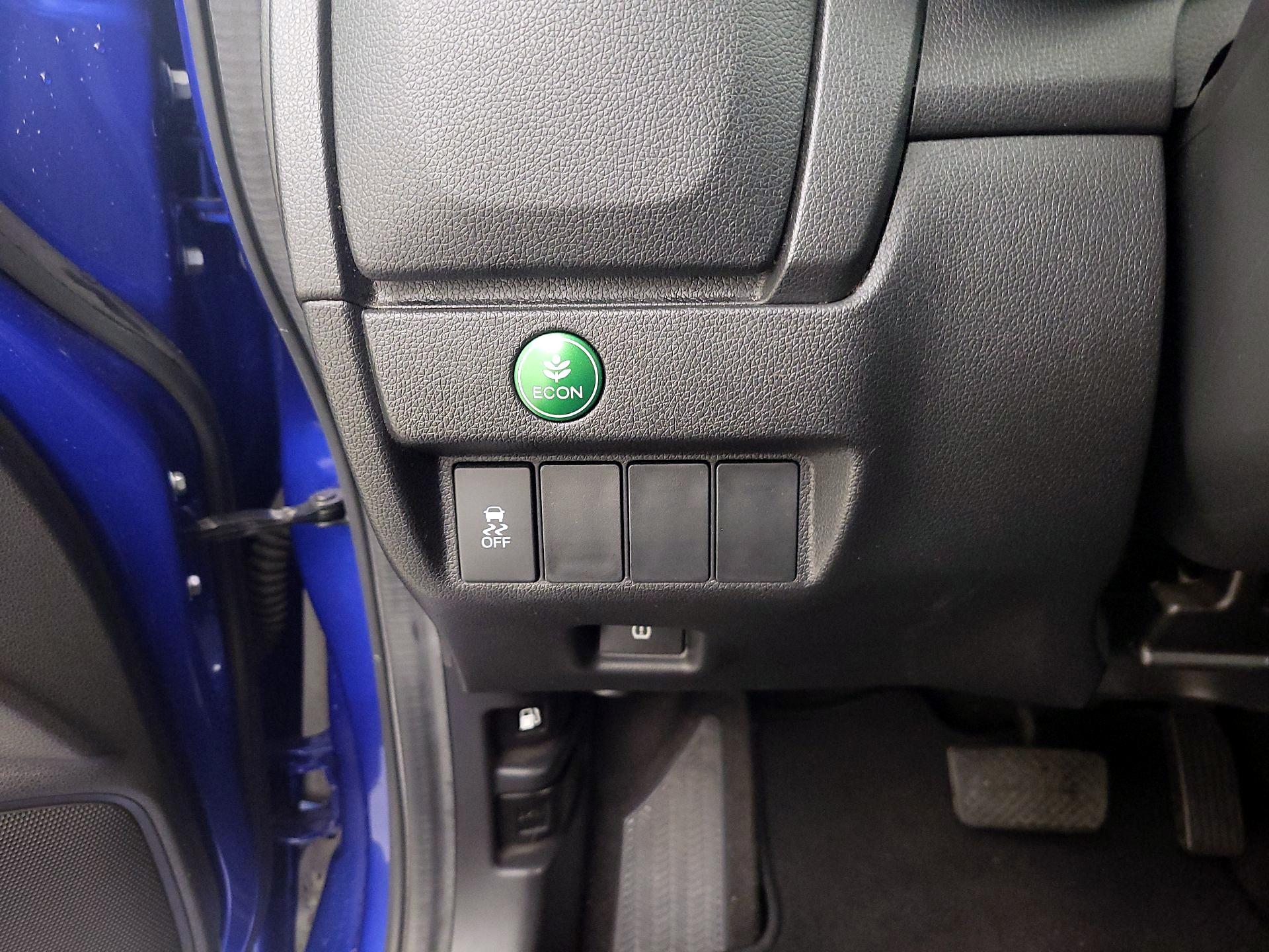 Thumbnail: 2016 Honda Fit - 13