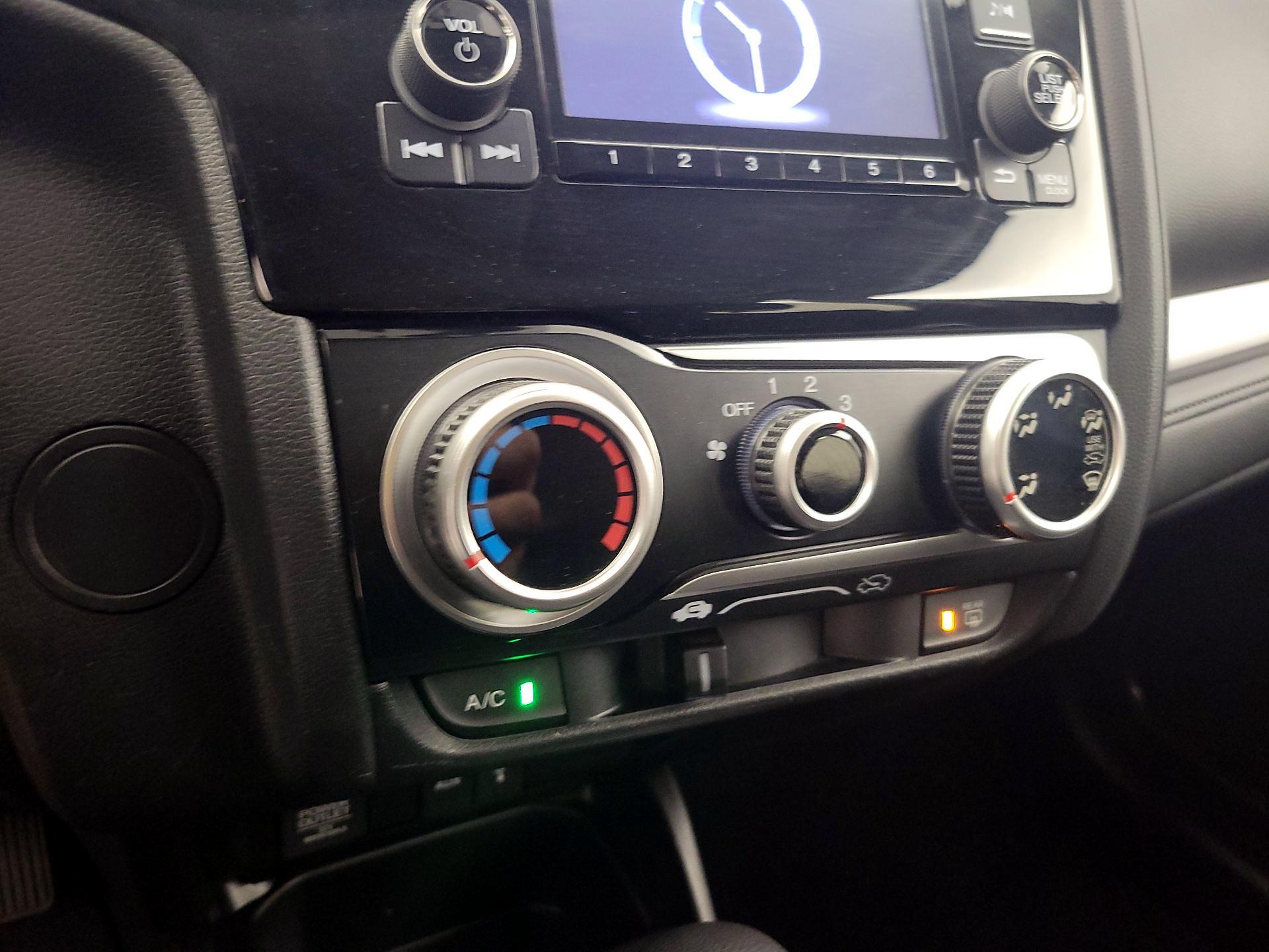 Thumbnail: 2016 Honda Fit - 16