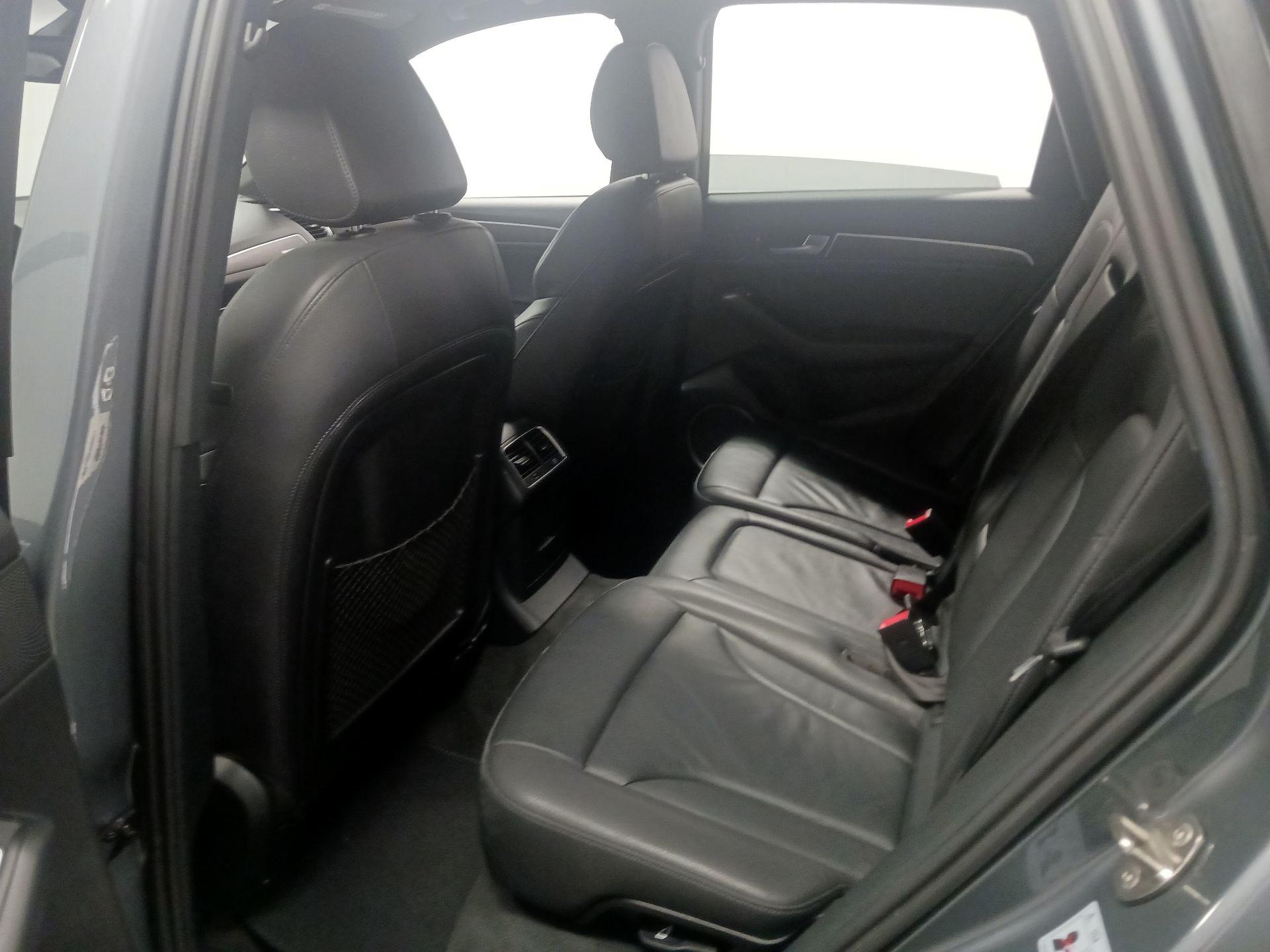 Thumbnail: 2016 Audi Q5 - 15