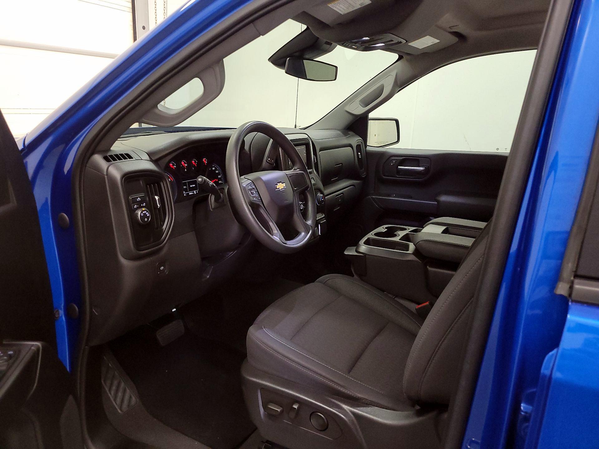 Thumbnail: 2023 Chevrolet Silverado 1500 - 11