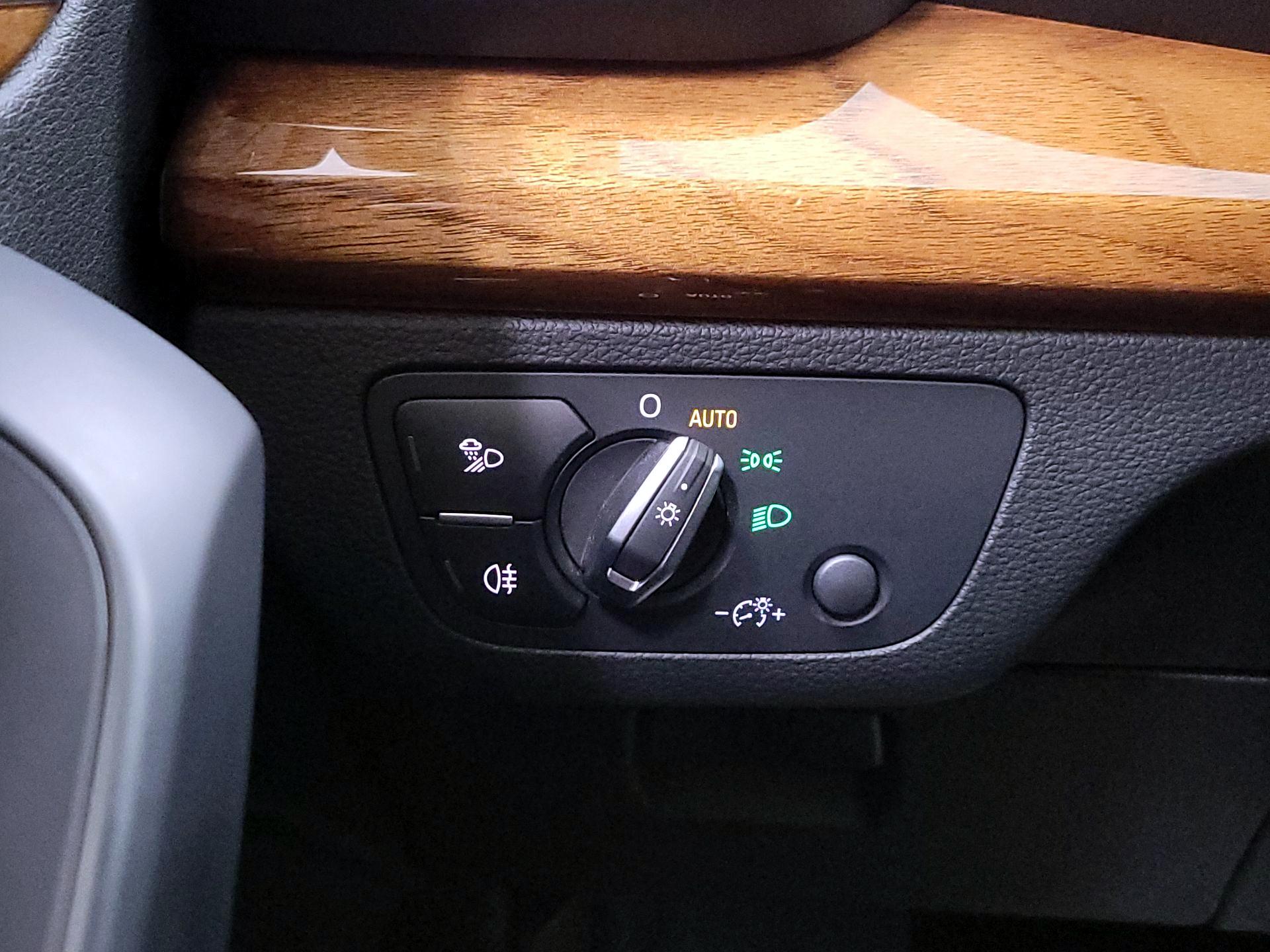 Thumbnail: 2021 Audi Q5 - 13