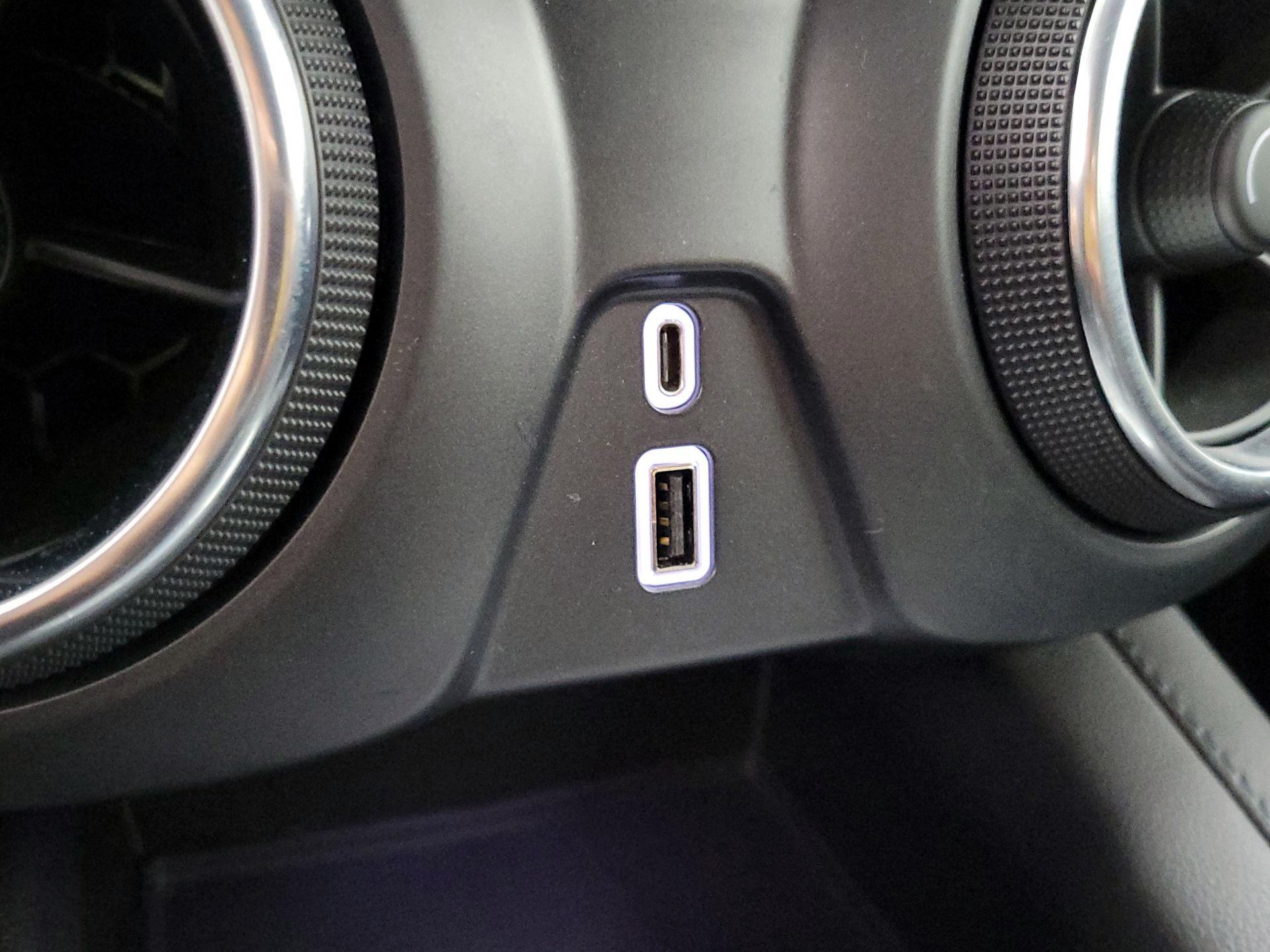 Thumbnail: 2022 Chevrolet Blazer - 18