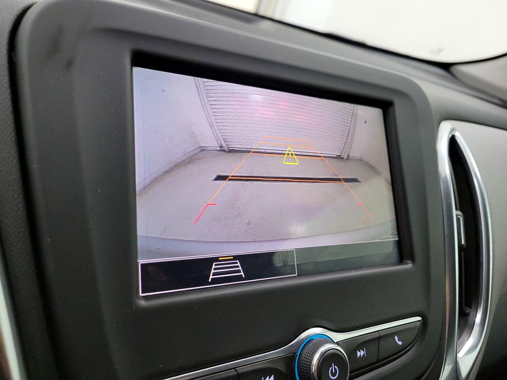 Thumbnail: 2022 Chevrolet Equinox - 14