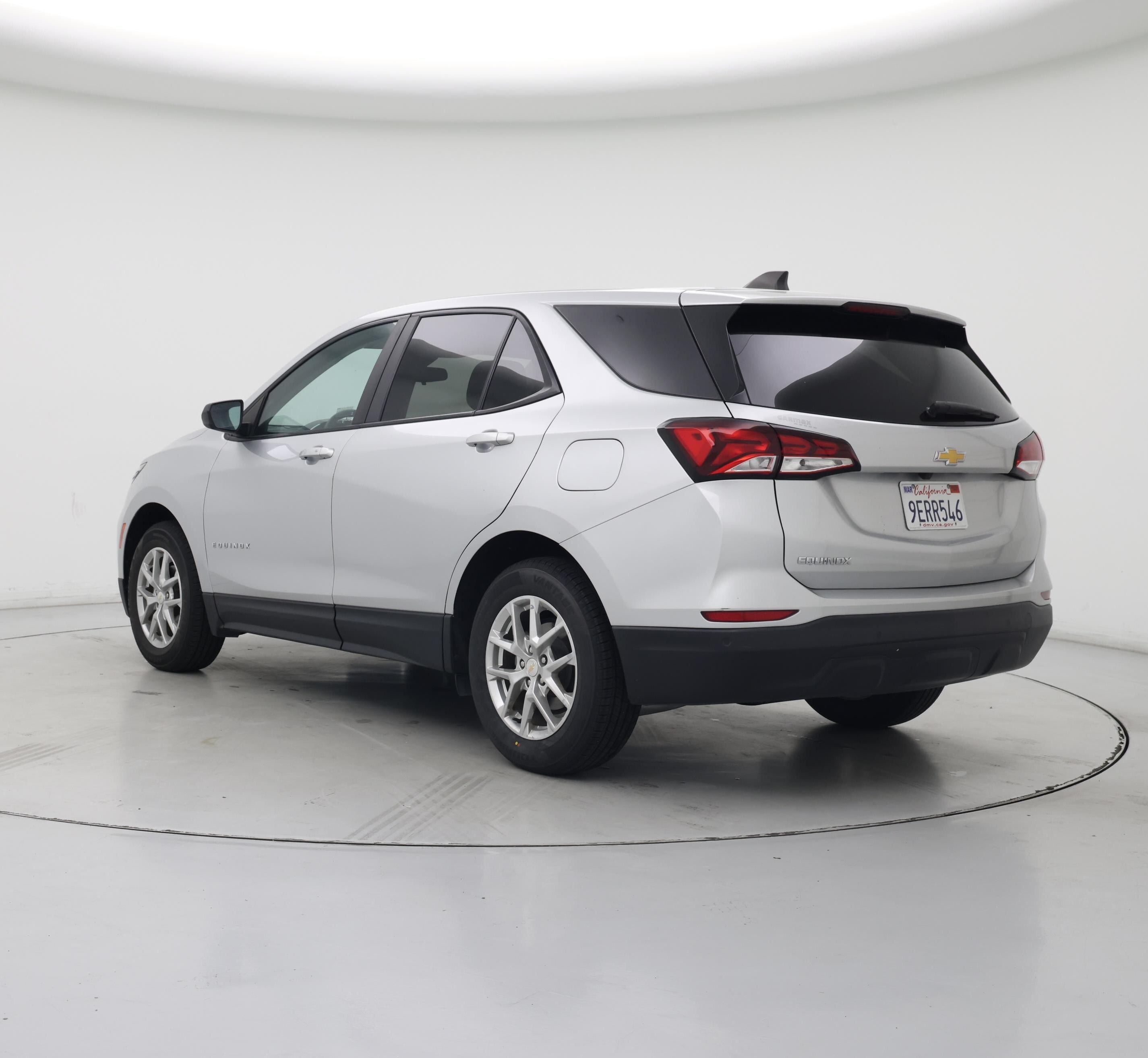 Thumbnail: 2022 Chevrolet Equinox - 2