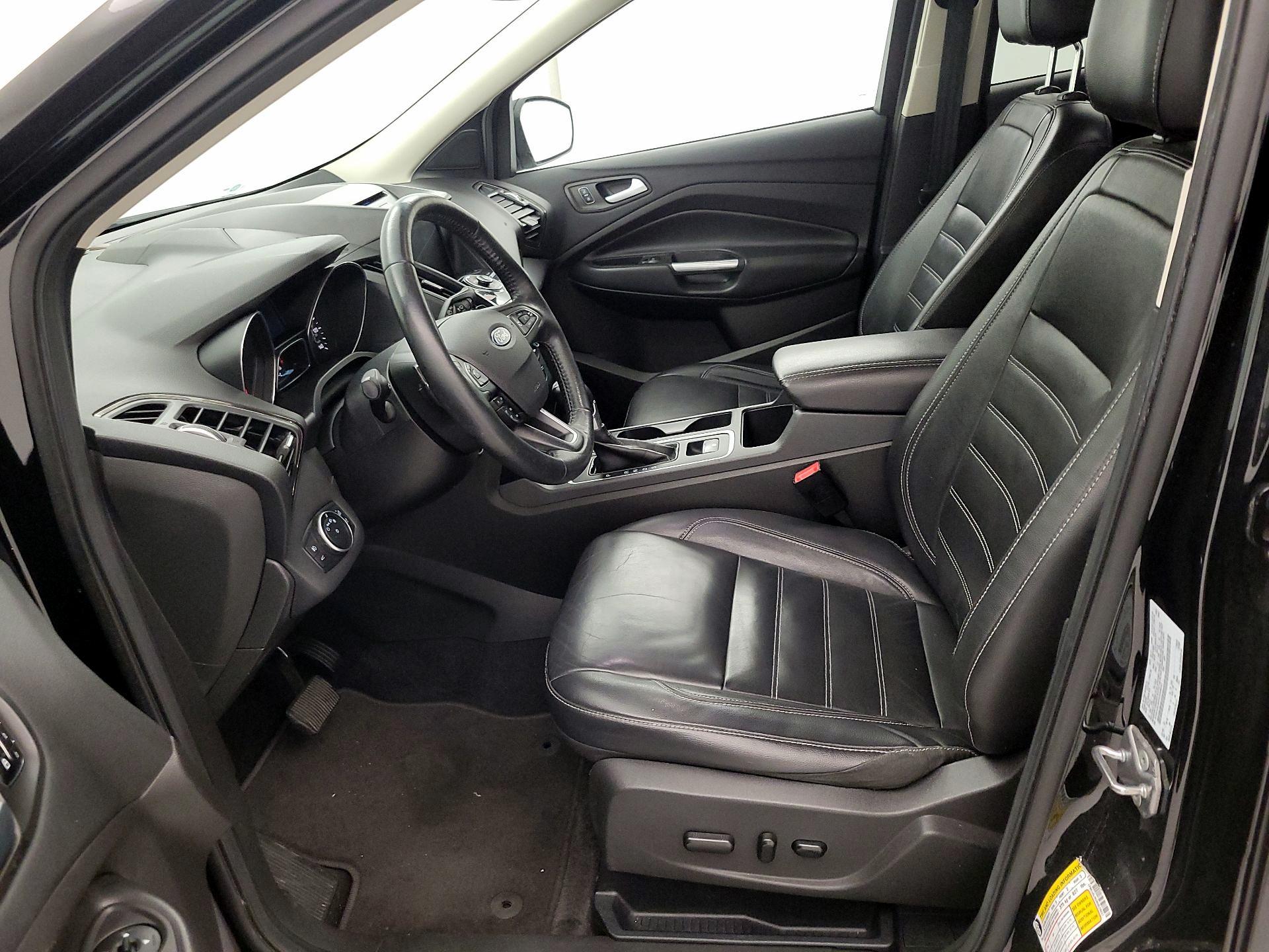 Thumbnail: 2017 Ford Escape - 11