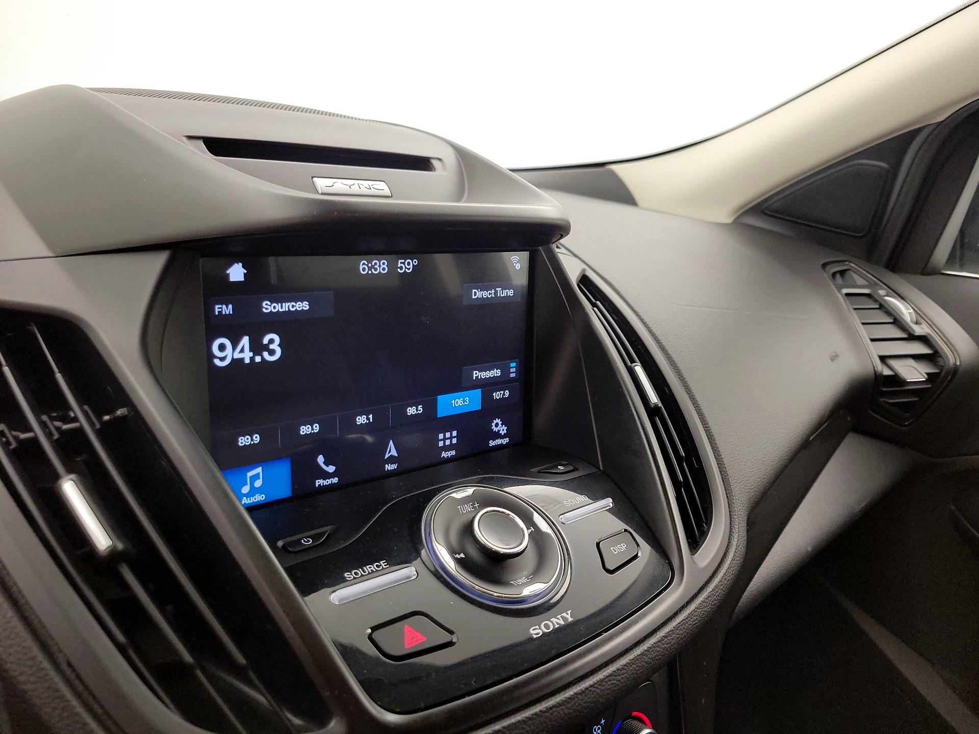 Thumbnail: 2017 Ford Escape - 15