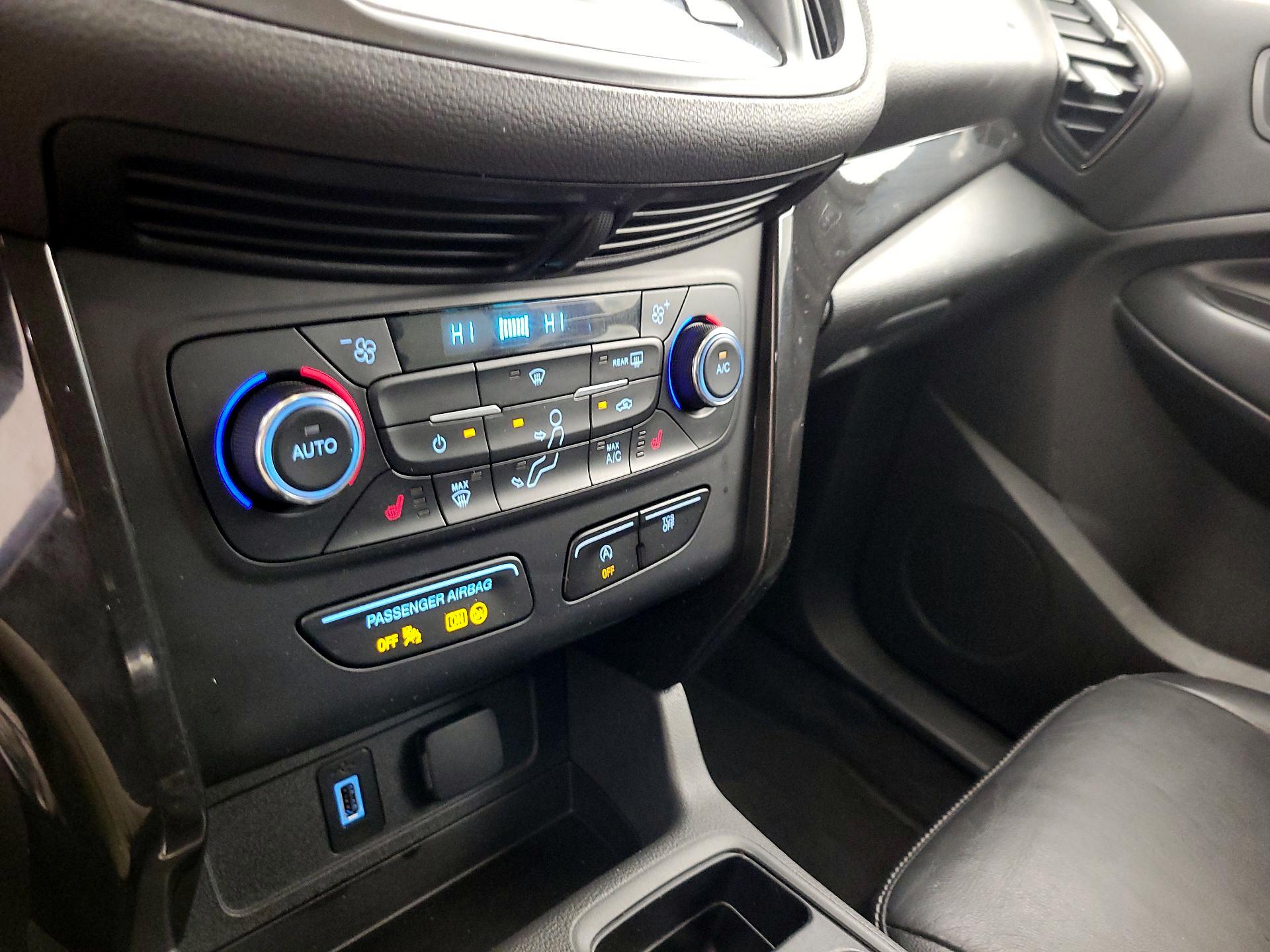 Thumbnail: 2017 Ford Escape - 16