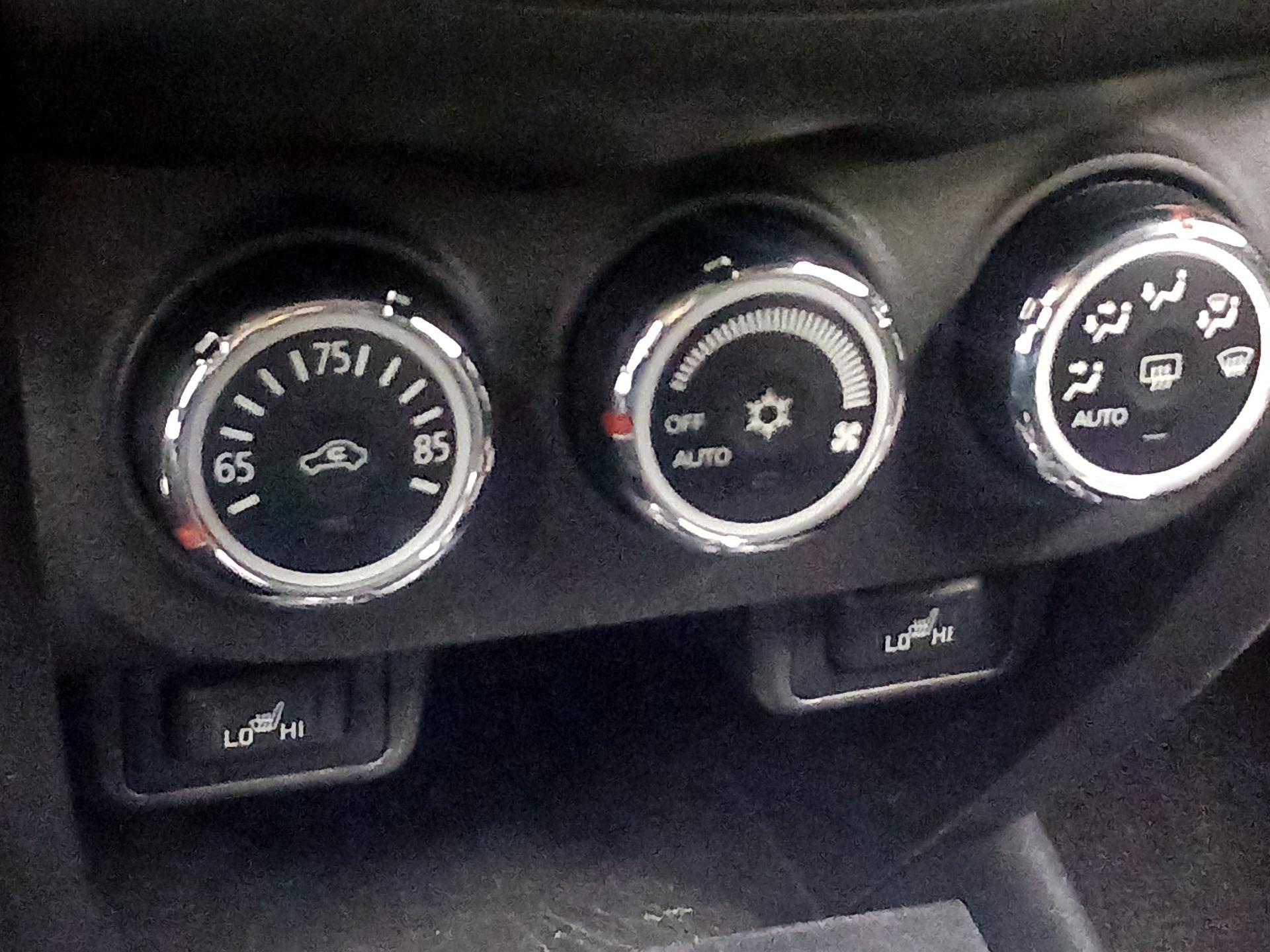 Thumbnail: 2017 Mitsubishi Outlander Sport - 15