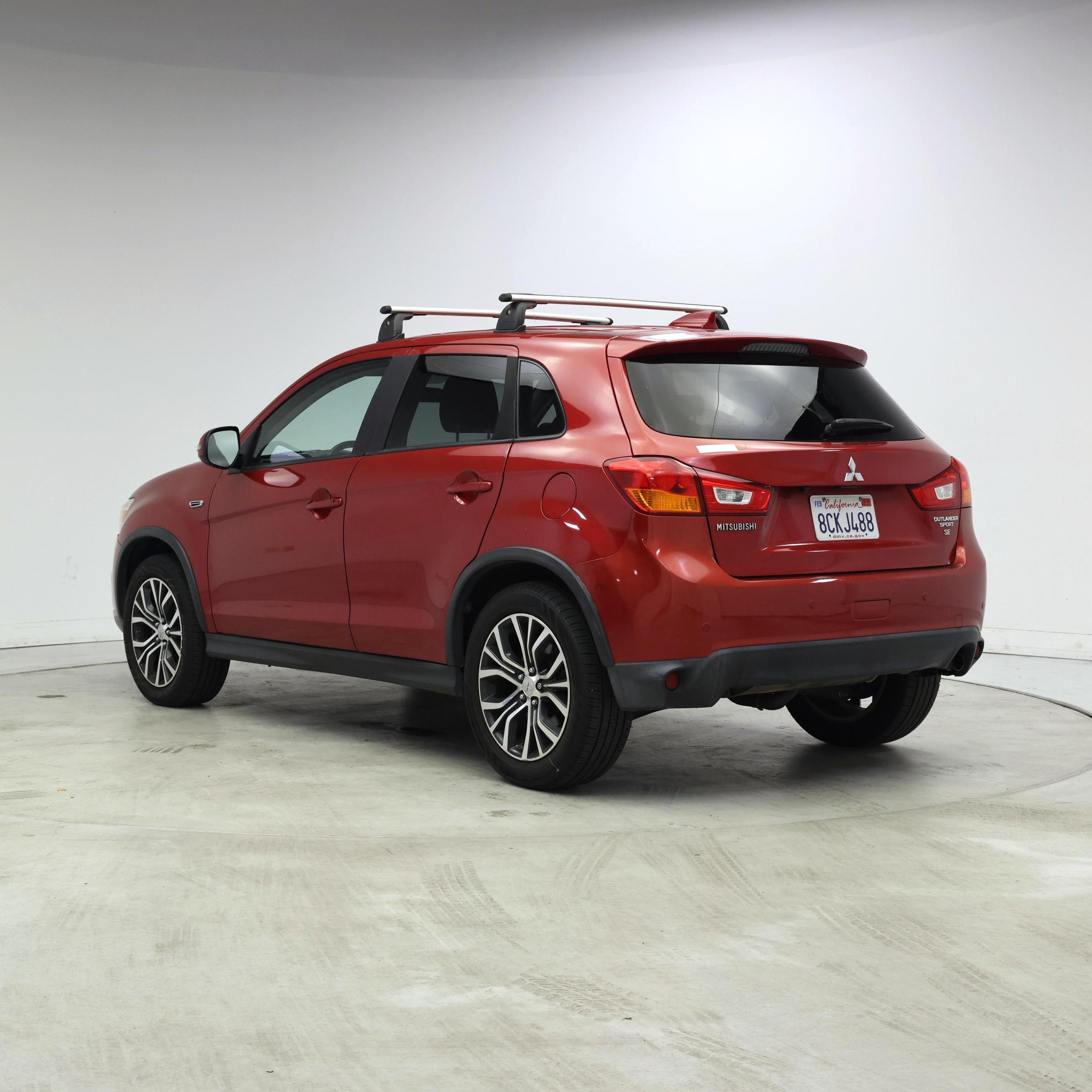 Thumbnail: 2017 Mitsubishi Outlander Sport - 2