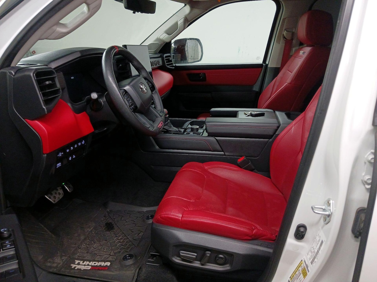 2023 Toyota Tundra TRD Pro - Photo 12