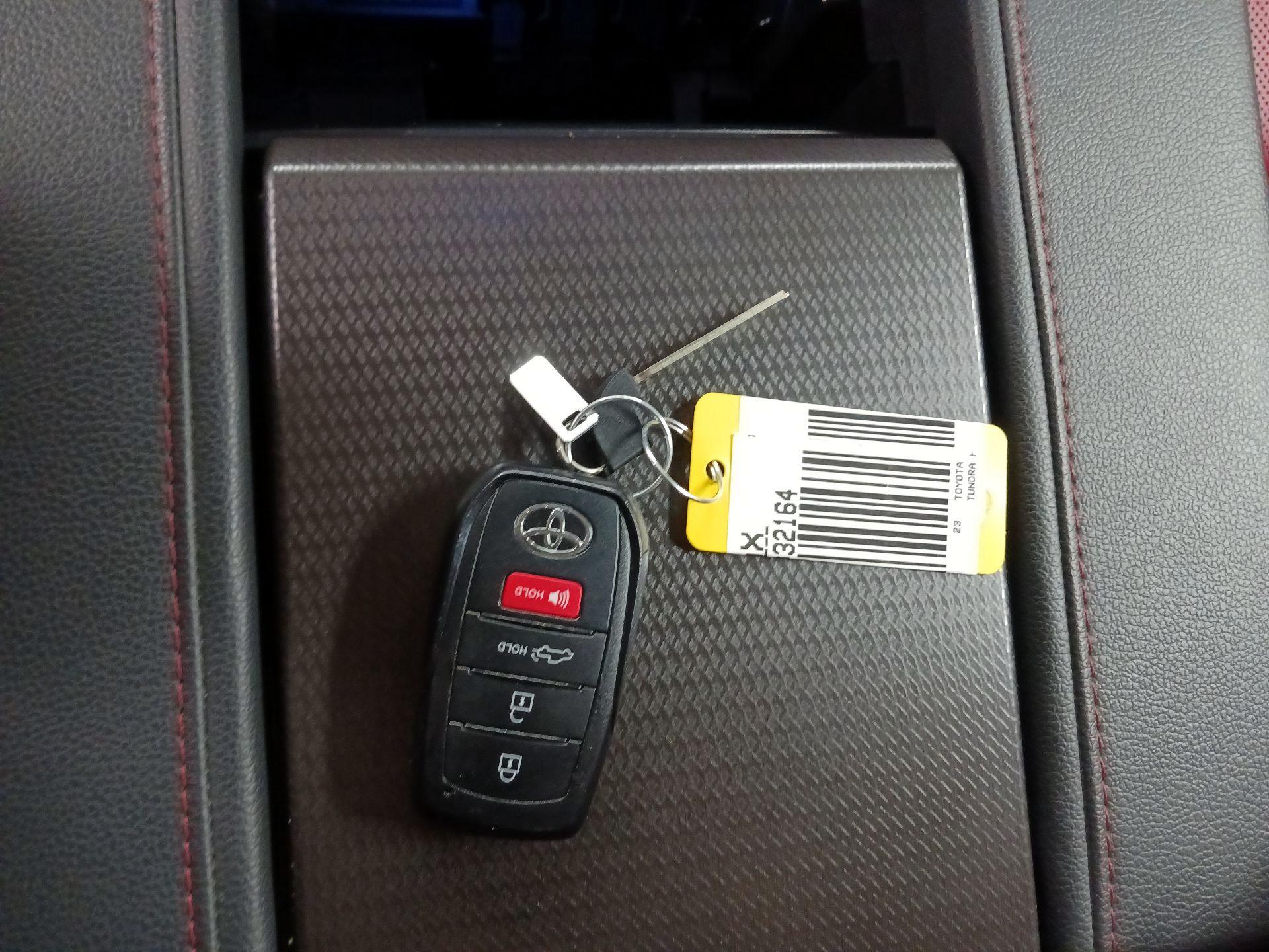 Thumbnail: 2023 Toyota Tundra - 20