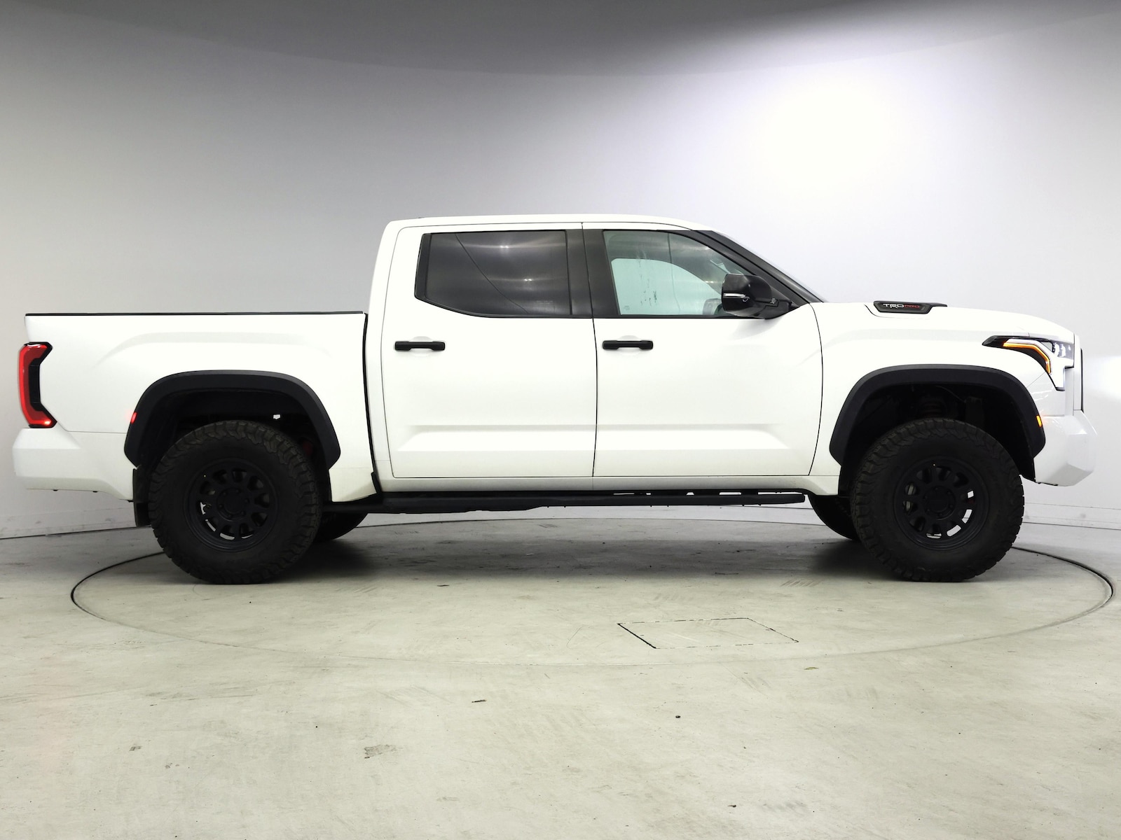 2023 Toyota Tundra TRD Pro - Photo 8