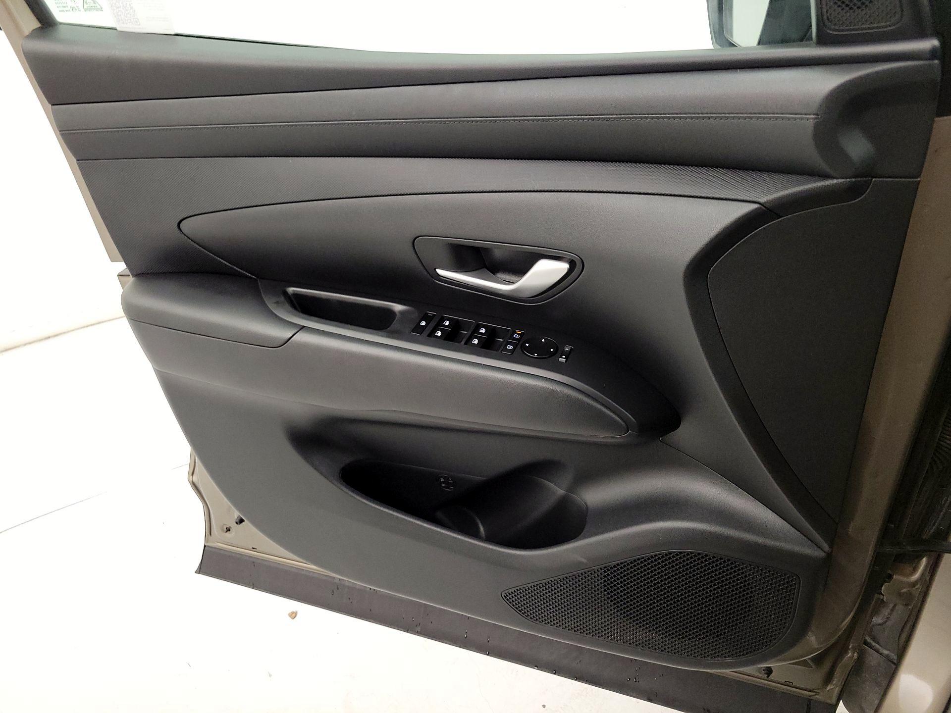 Thumbnail: 2025 Hyundai Tucson - 12