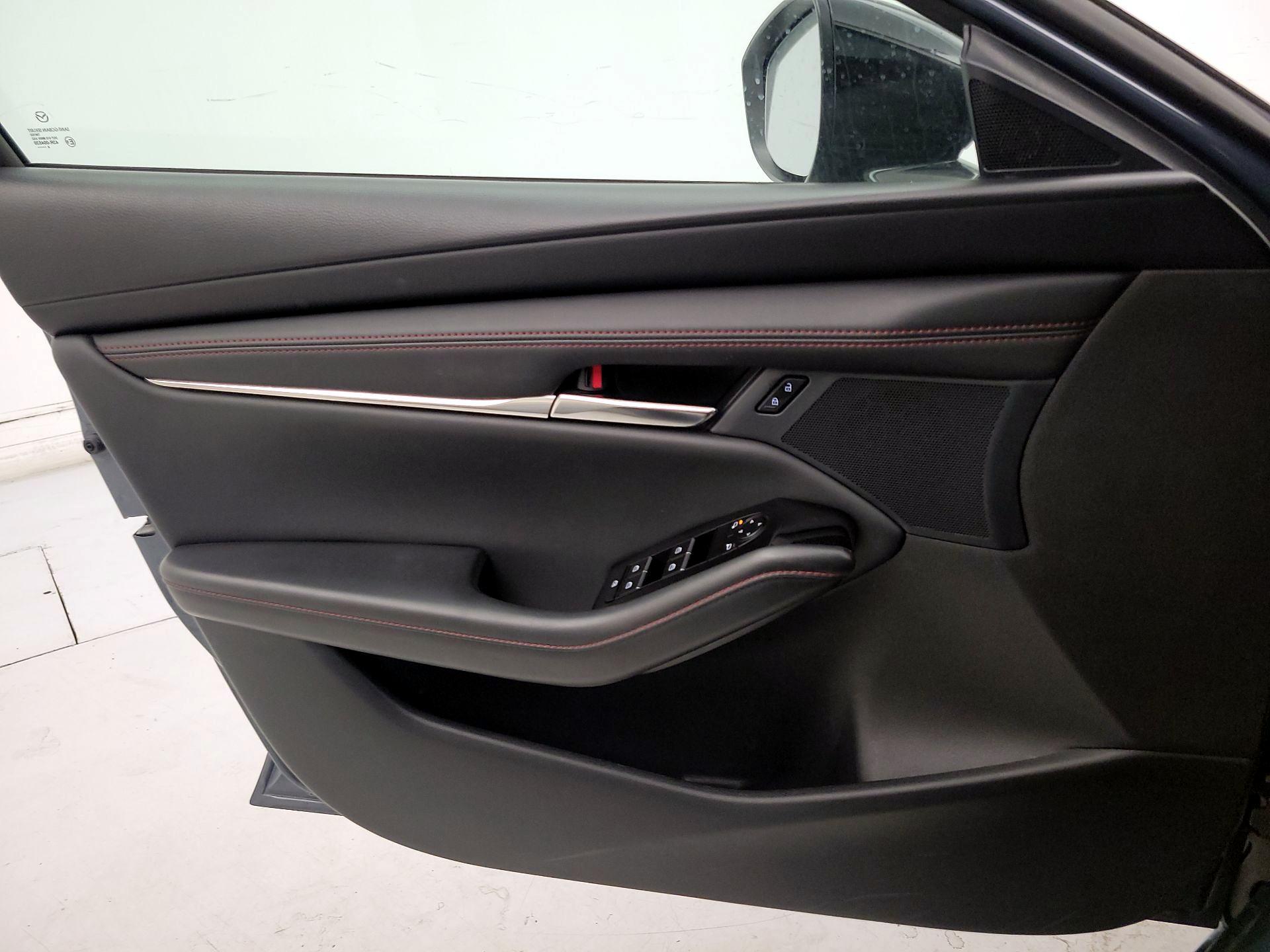 Thumbnail: 2025 Mazda Mazda3 - 12