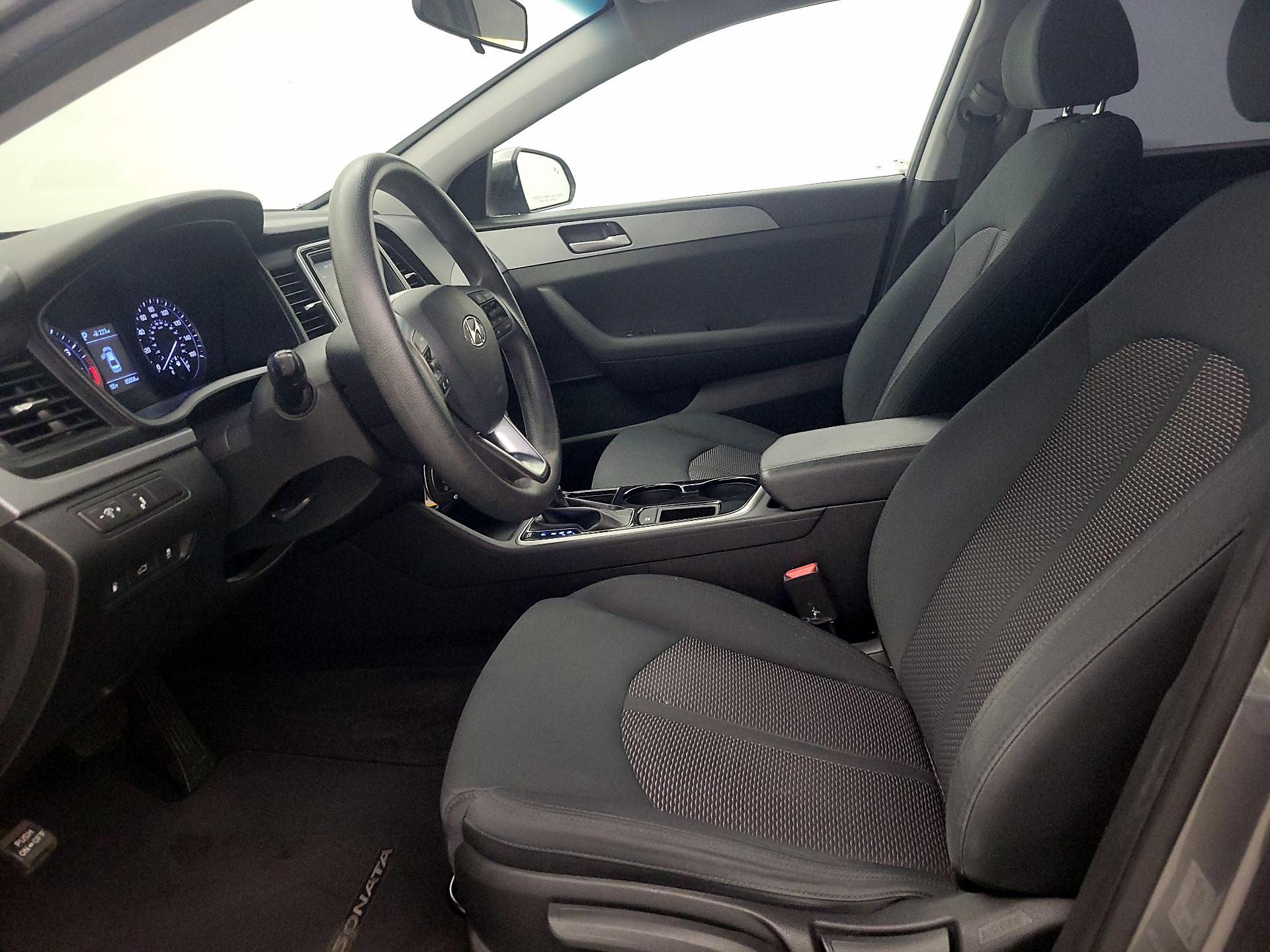 Thumbnail: 2019 Hyundai Sonata - 11