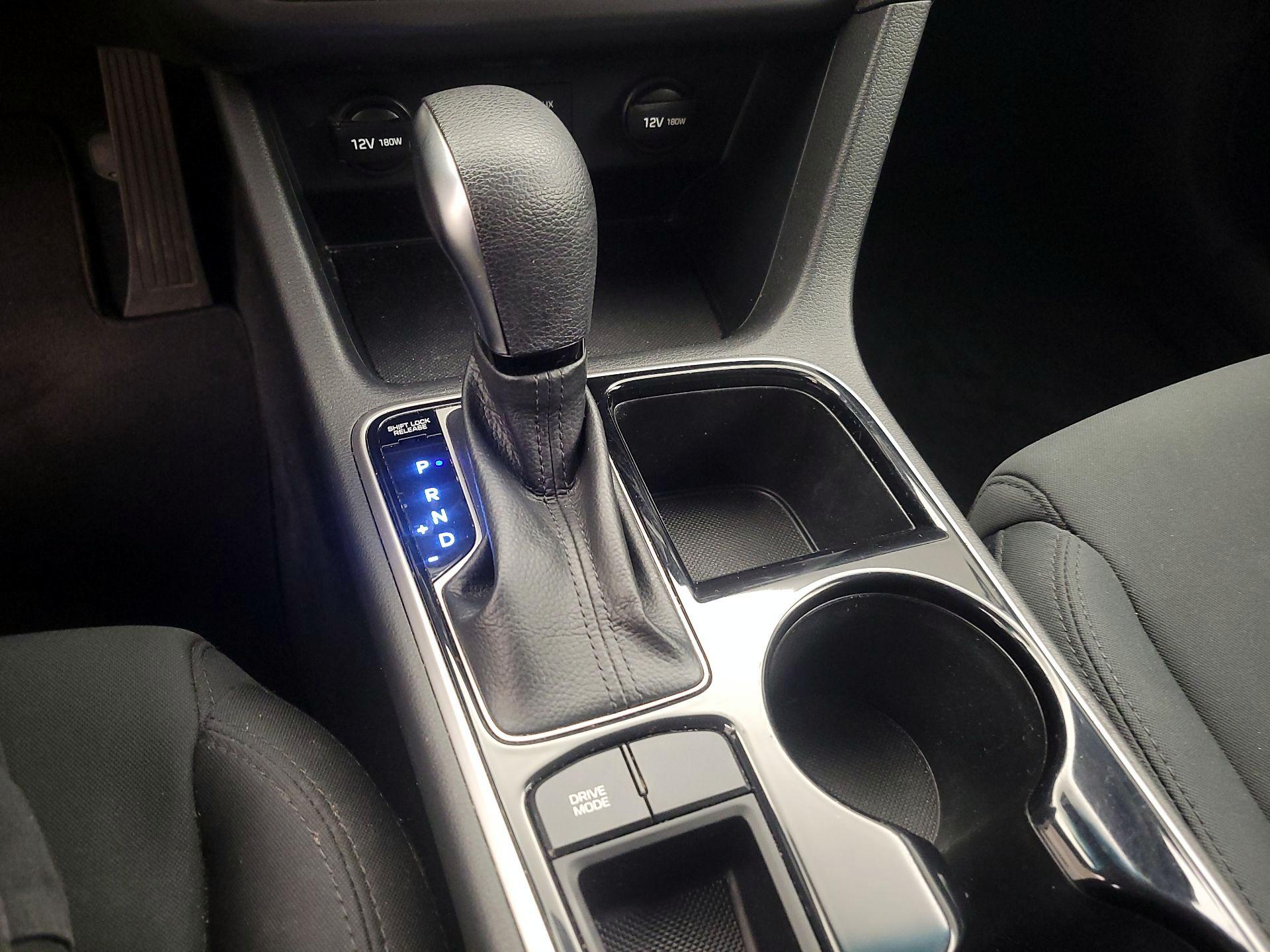 Thumbnail: 2019 Hyundai Sonata - 17