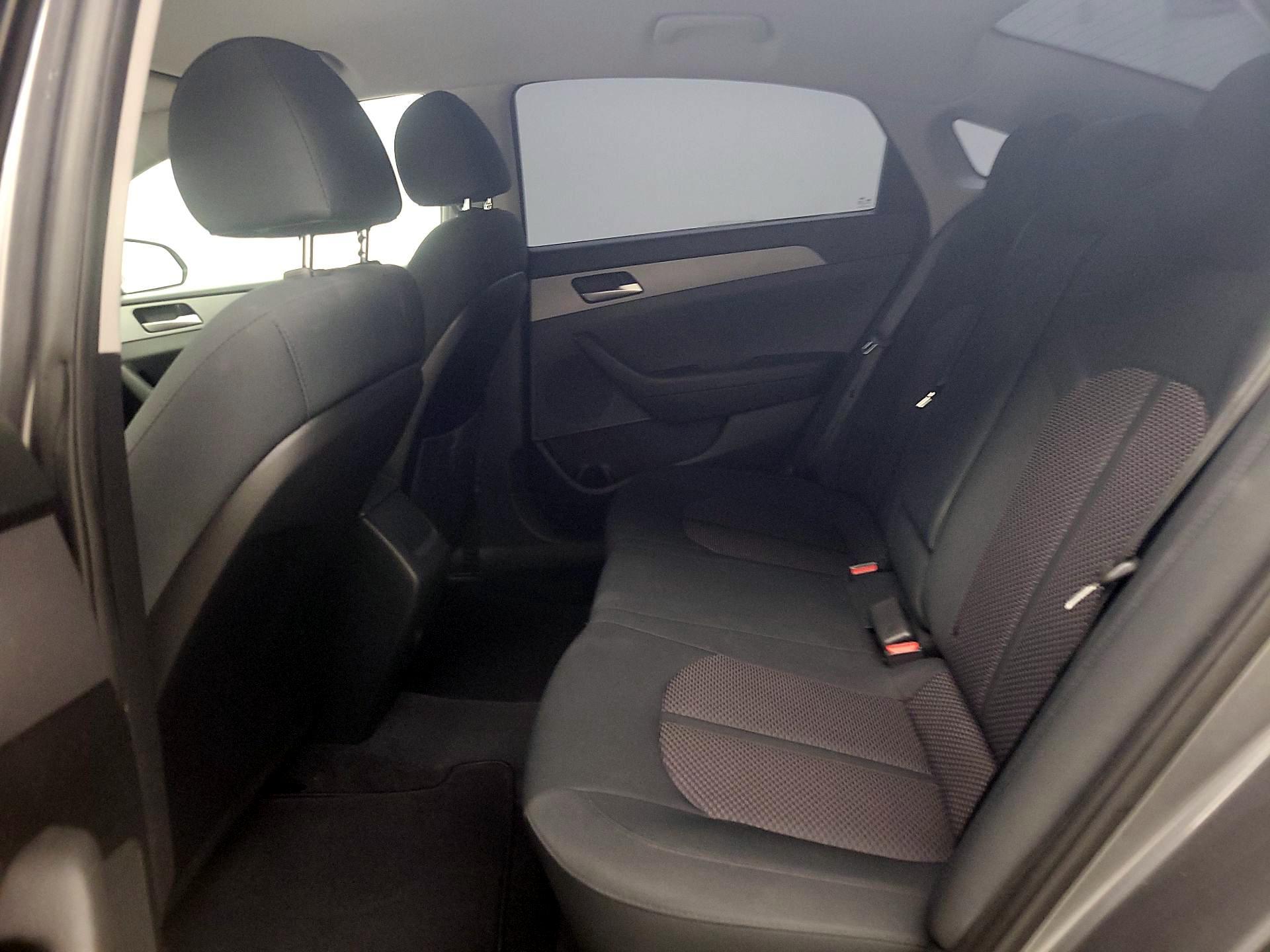 Thumbnail: 2019 Hyundai Sonata - 19