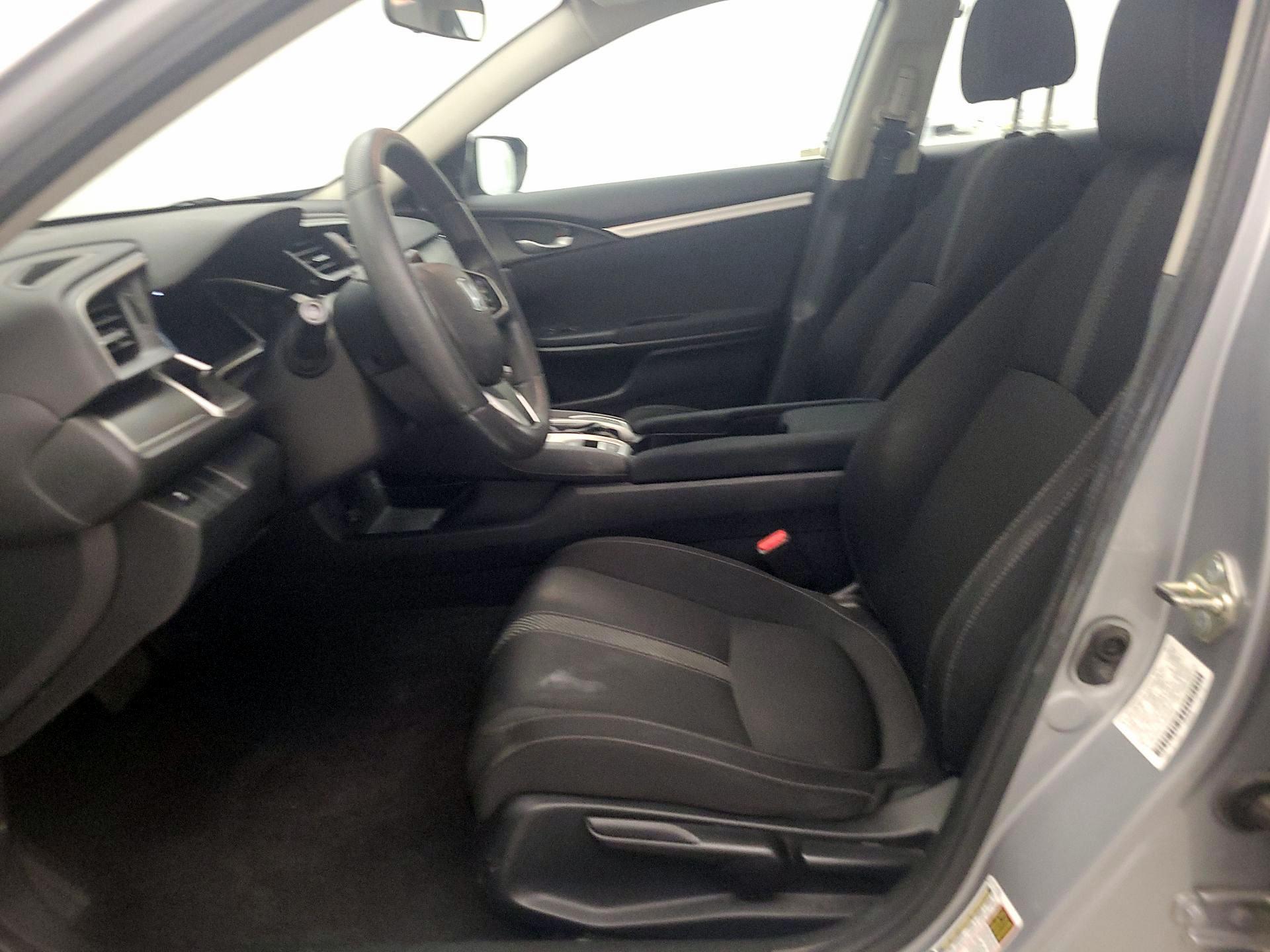 Thumbnail: 2017 Honda Civic - 11