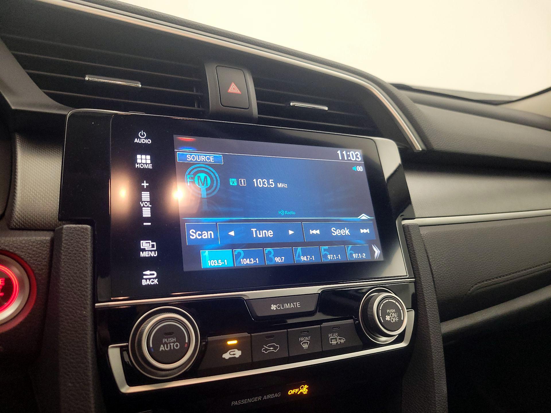 Thumbnail: 2017 Honda Civic - 15