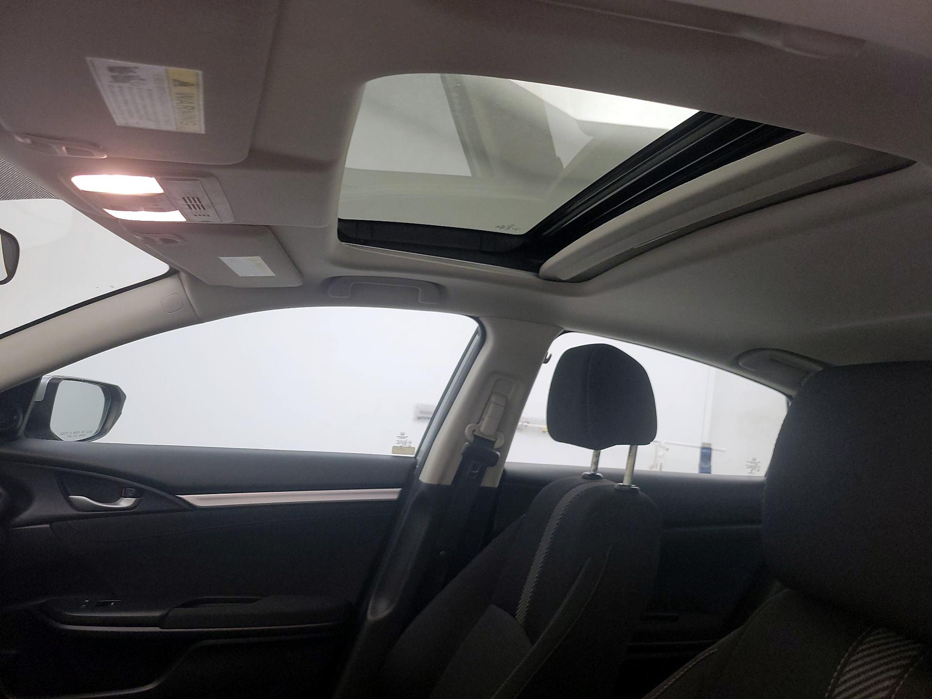 Thumbnail: 2017 Honda Civic - 19