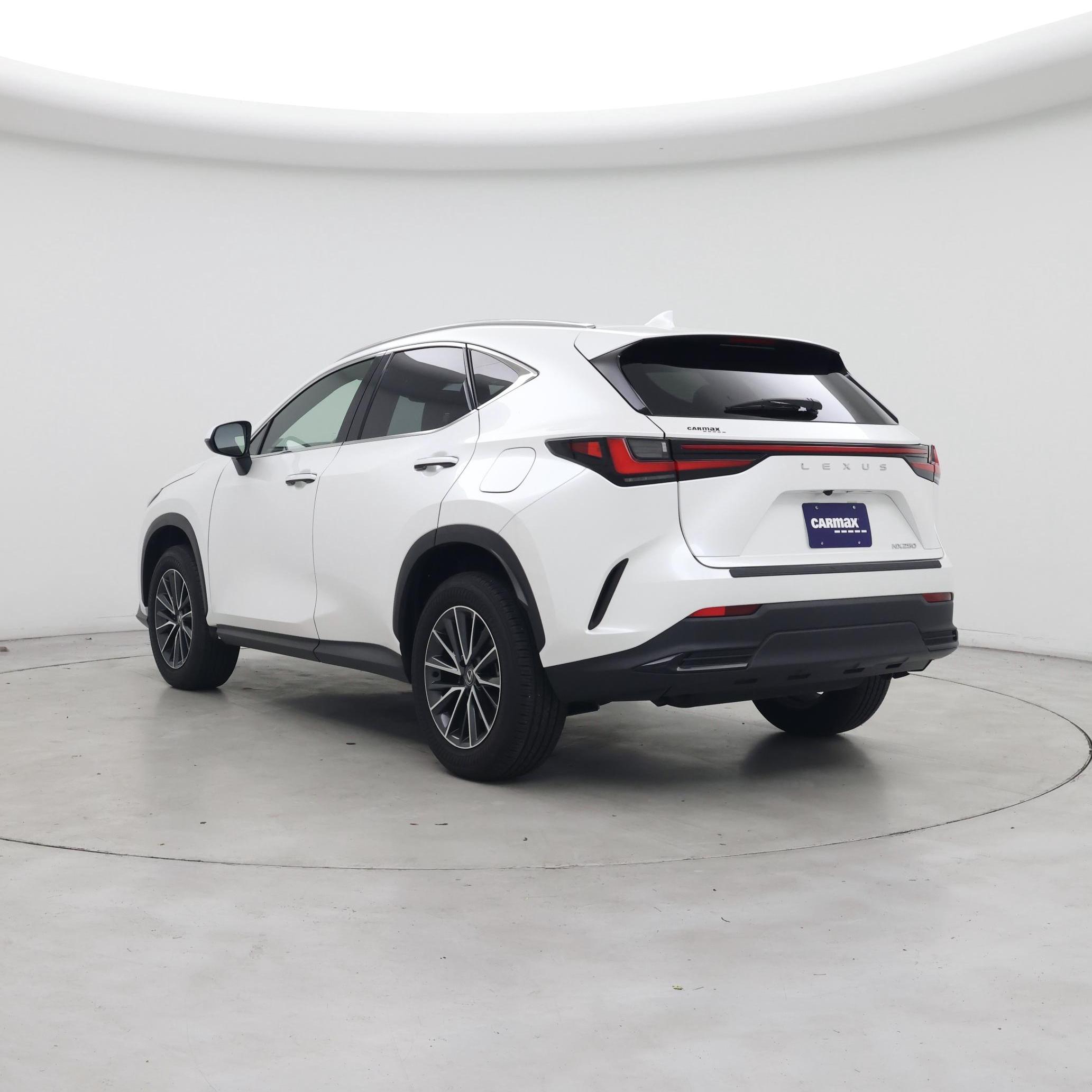 Thumbnail: 2024 Lexus NX - 2