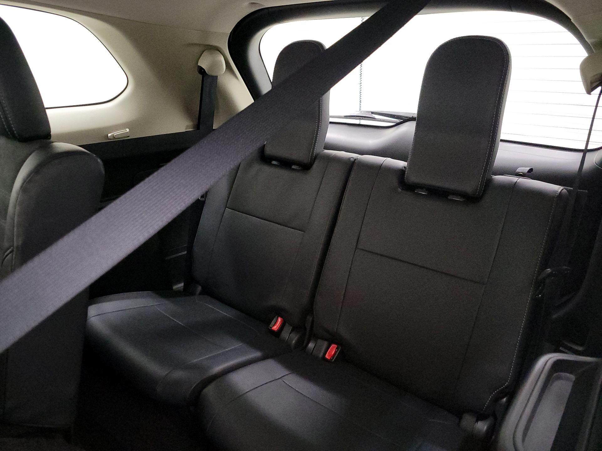 Thumbnail: 2020 Mitsubishi Outlander - 20