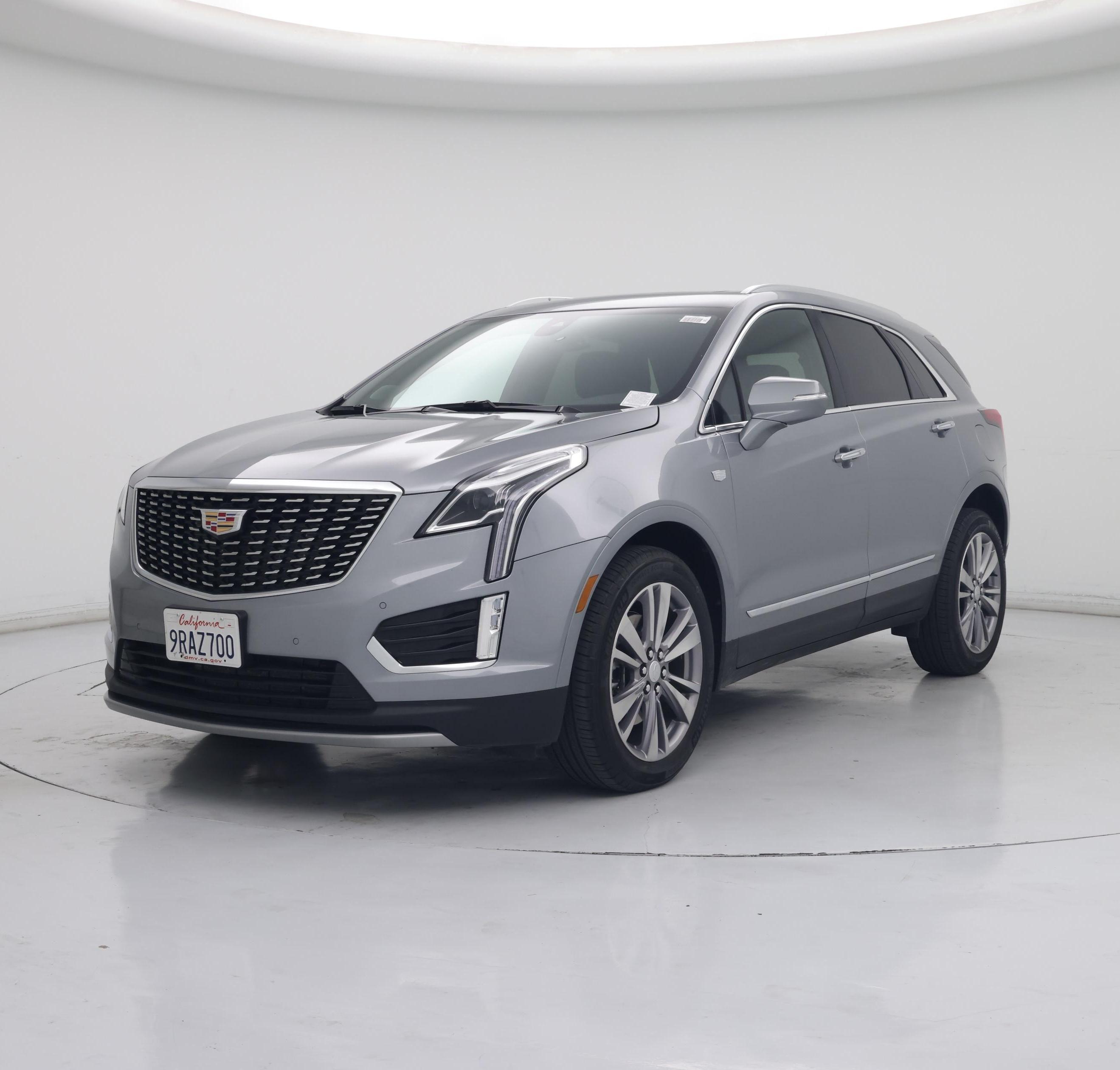 Thumbnail: 2025 Cadillac XT5 - 4