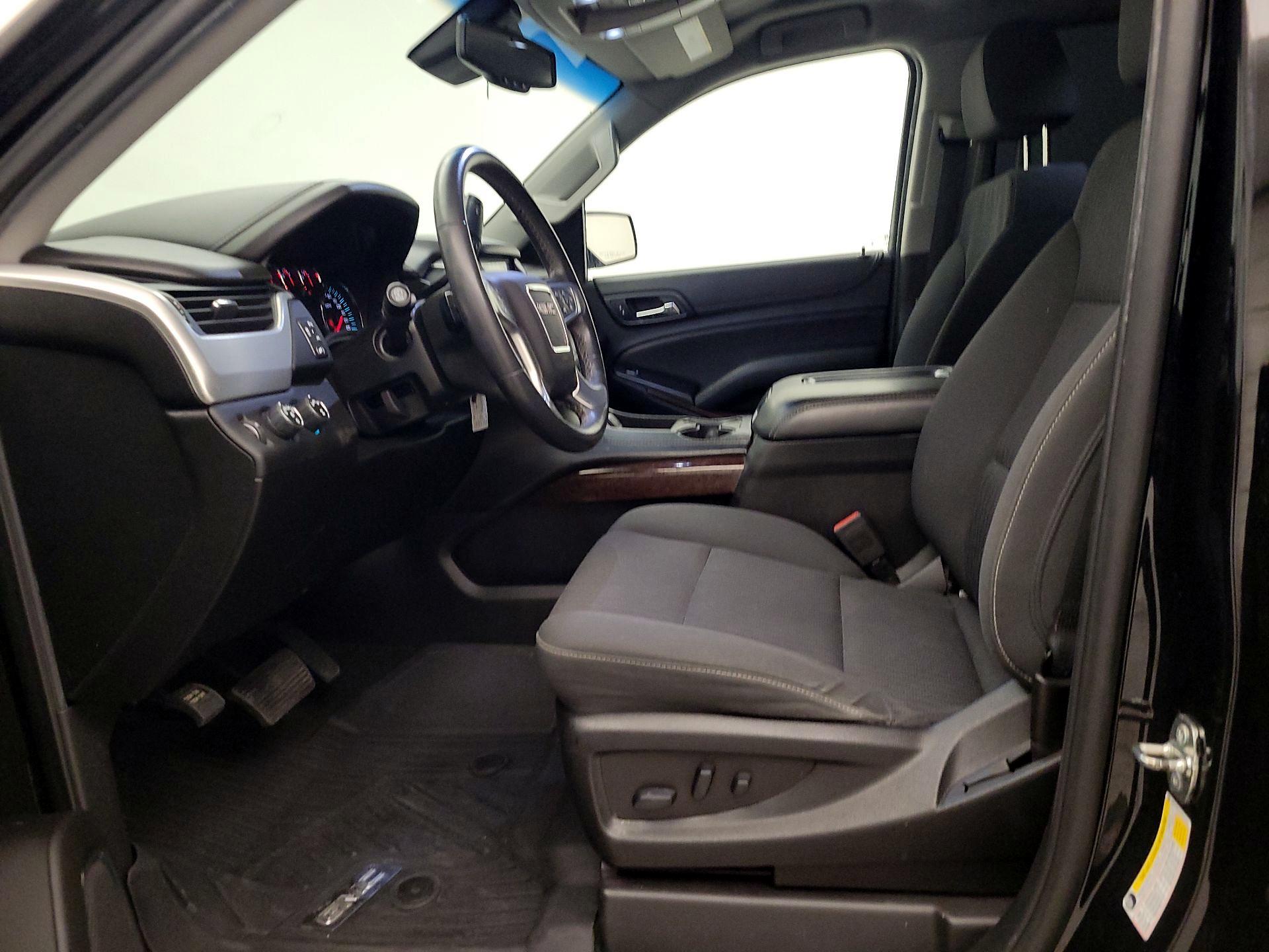 Thumbnail: 2018 GMC Yukon - 11