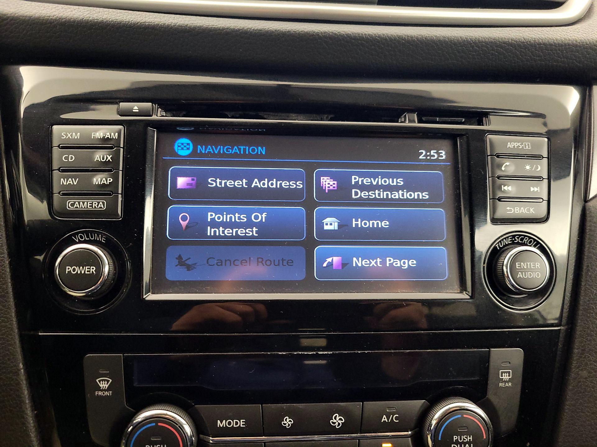 Thumbnail: 2015 Nissan Rogue - 14