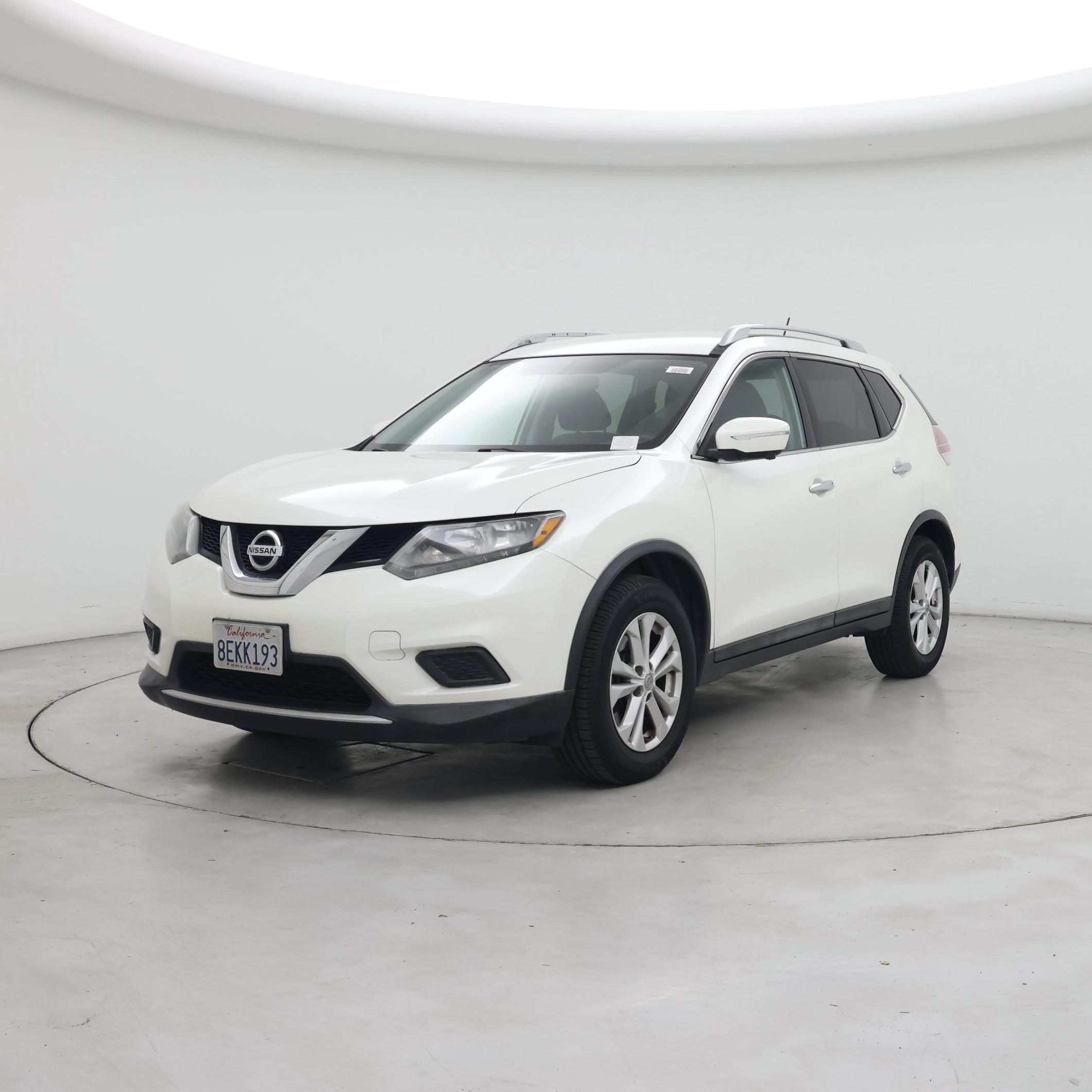 Thumbnail: 2015 Nissan Rogue - 4